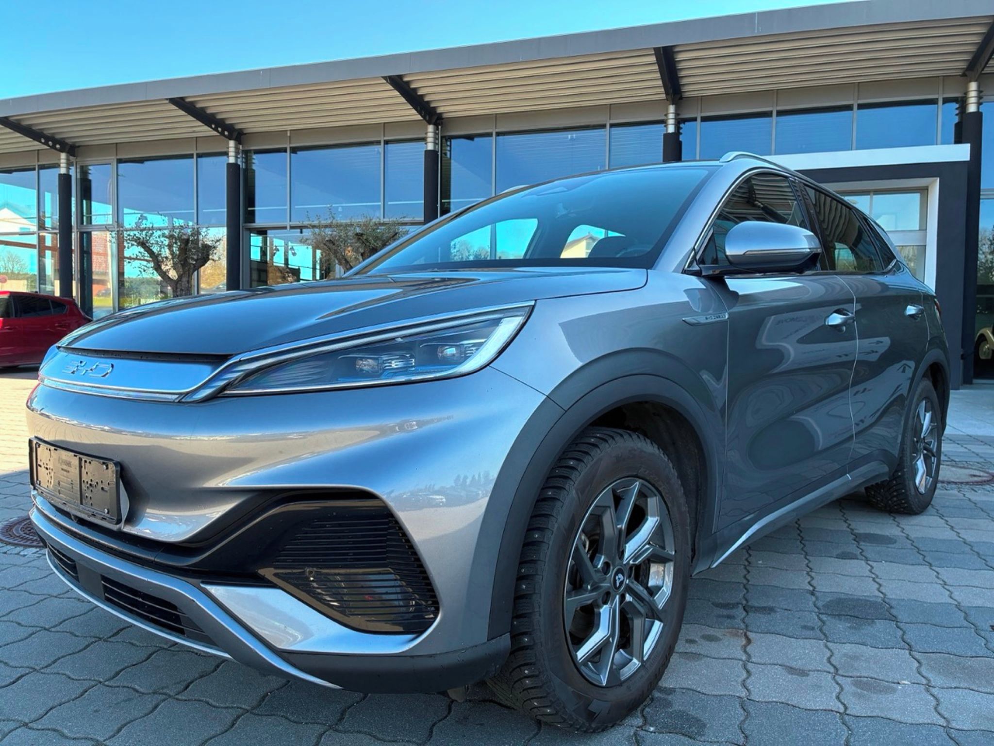 BYD ATTO 3, Design*vyhř. volant*360°