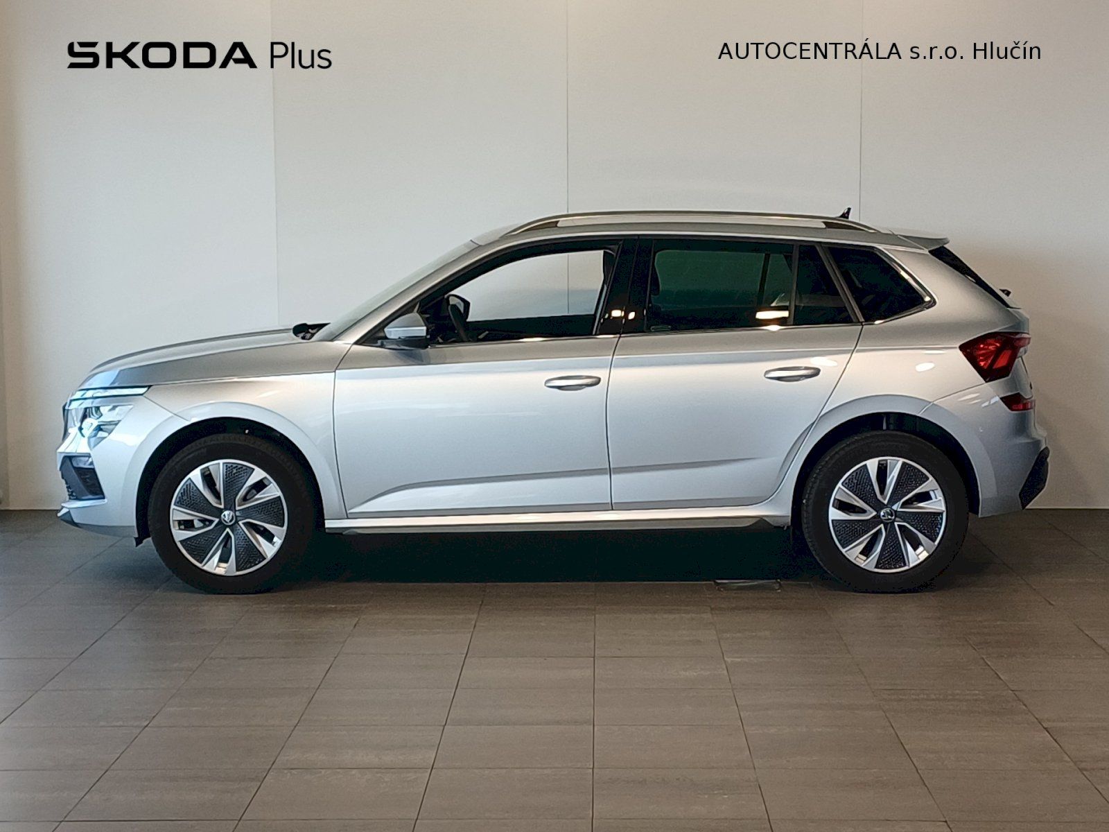 Škoda Kamiq, Top Selection TSI 85/1.0 M6F - fotka 3