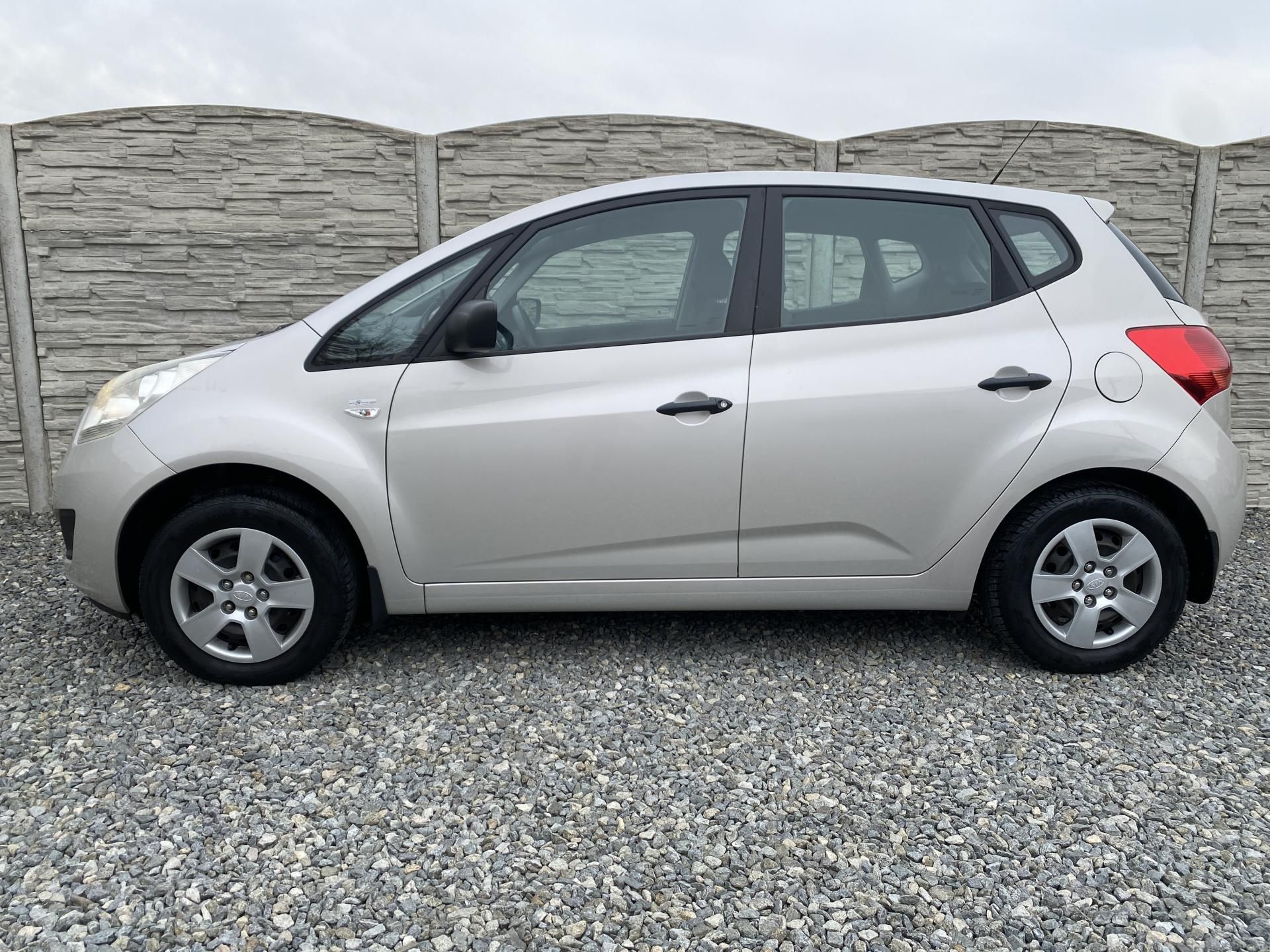 Kia Venga, 1.4i 16v 90PS KLIMA SERVIS!!!