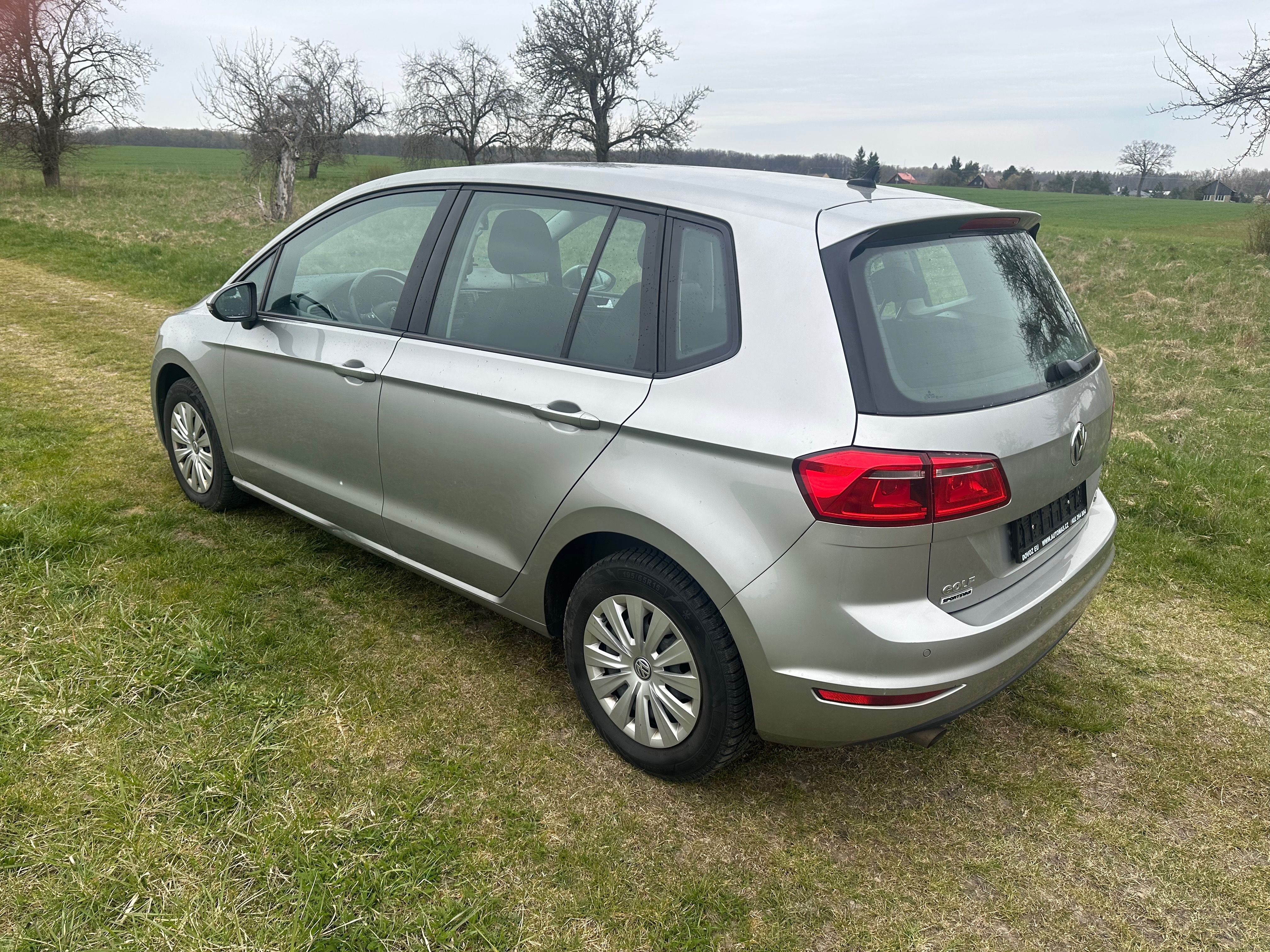 Volkswagen Golf Sportsvan, 1.6 TDi-81KW-SERVISKA - fotka 4