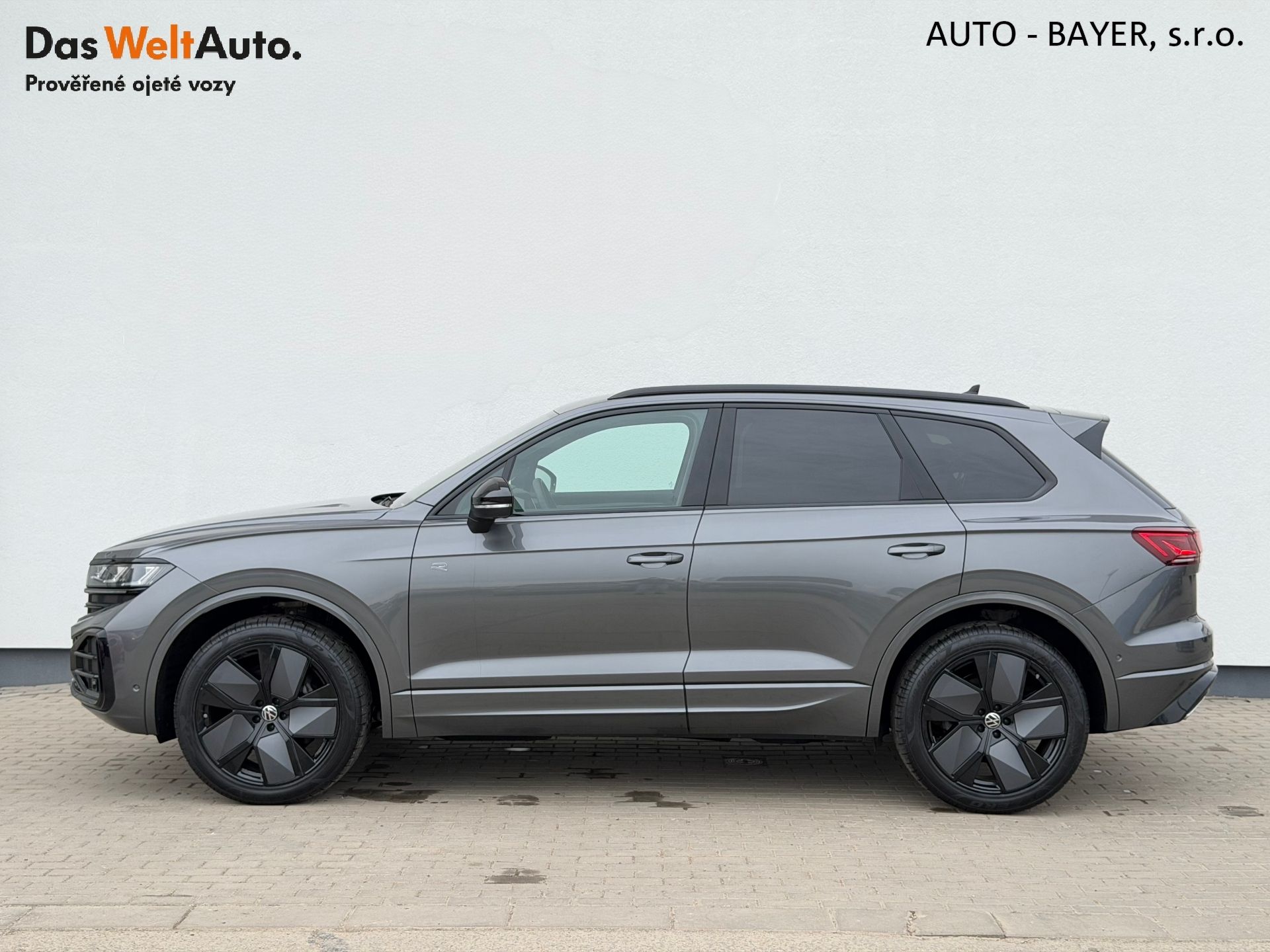 Volkswagen Touareg, 3.0TDi 210kW V6 R-LINE tažné - fotka 3