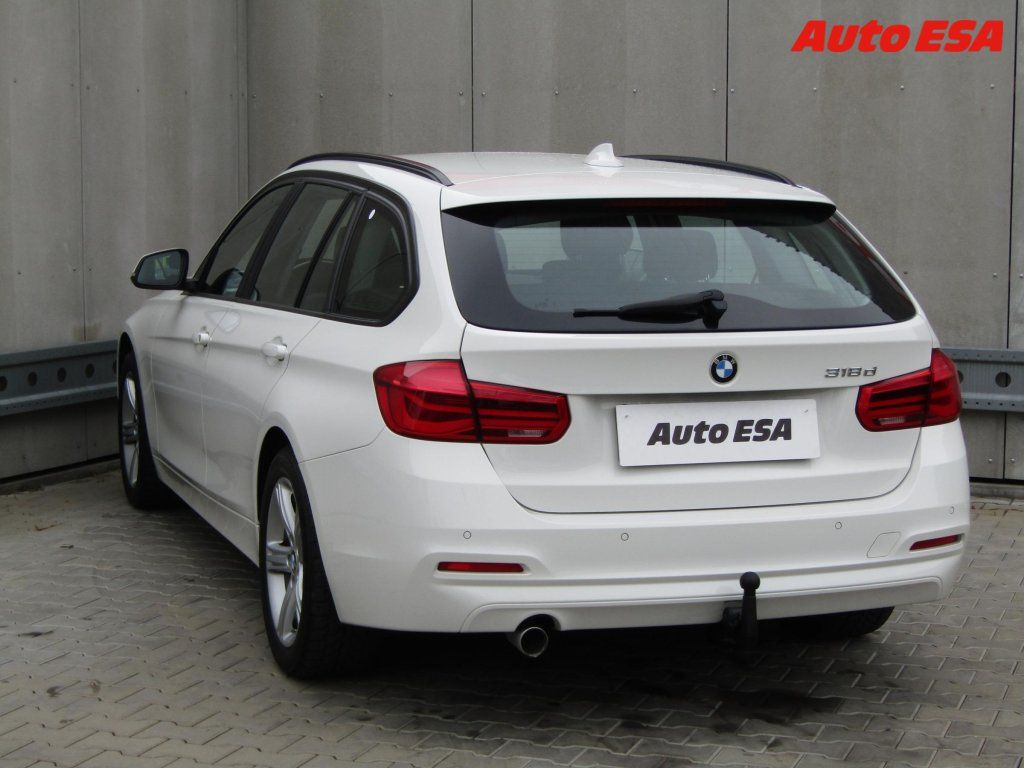 BMW Řada 3, 2.0 D 318 D,LED,autoAC - fotka 6