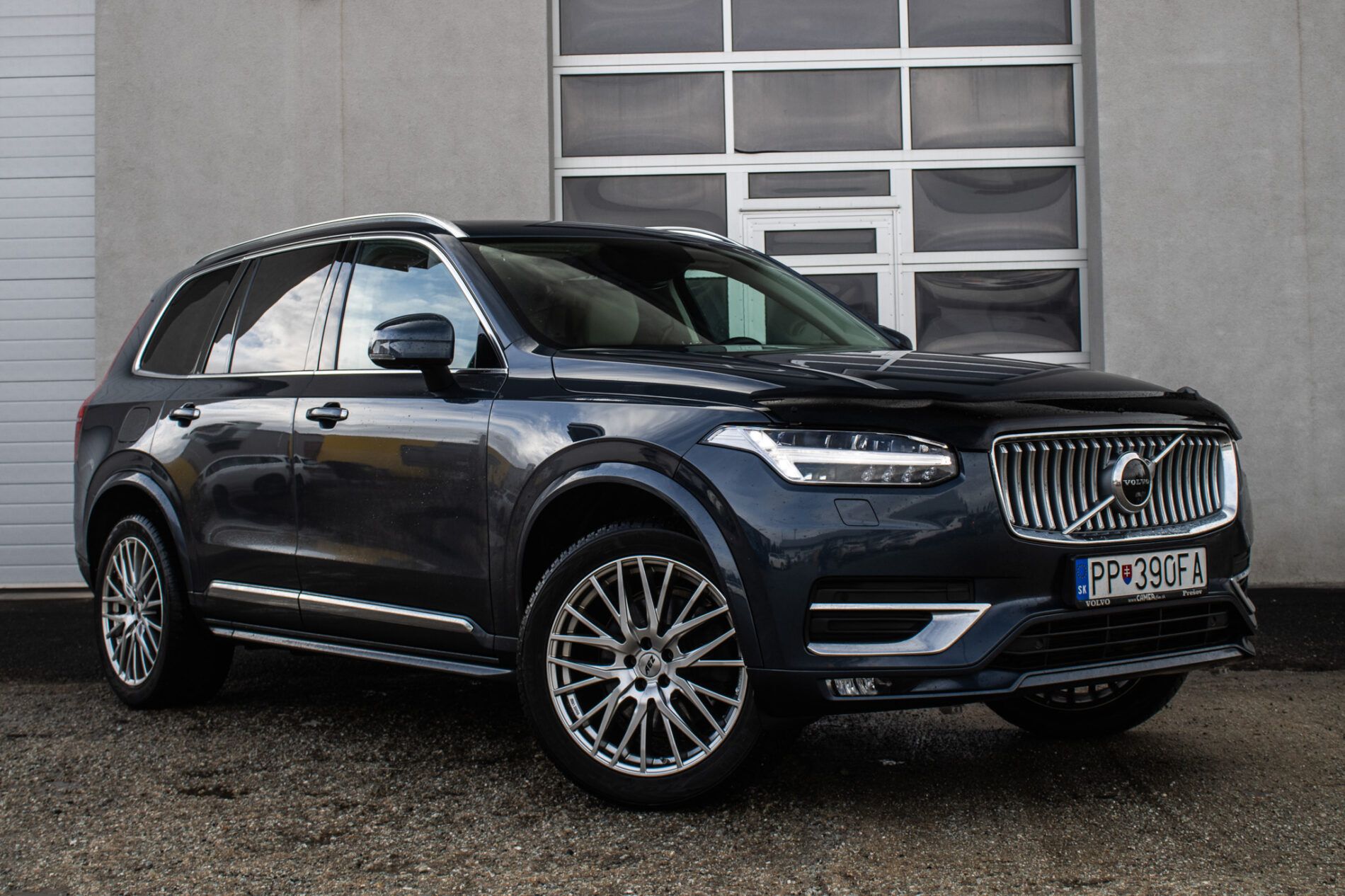 Volvo XC90 - fotka 3