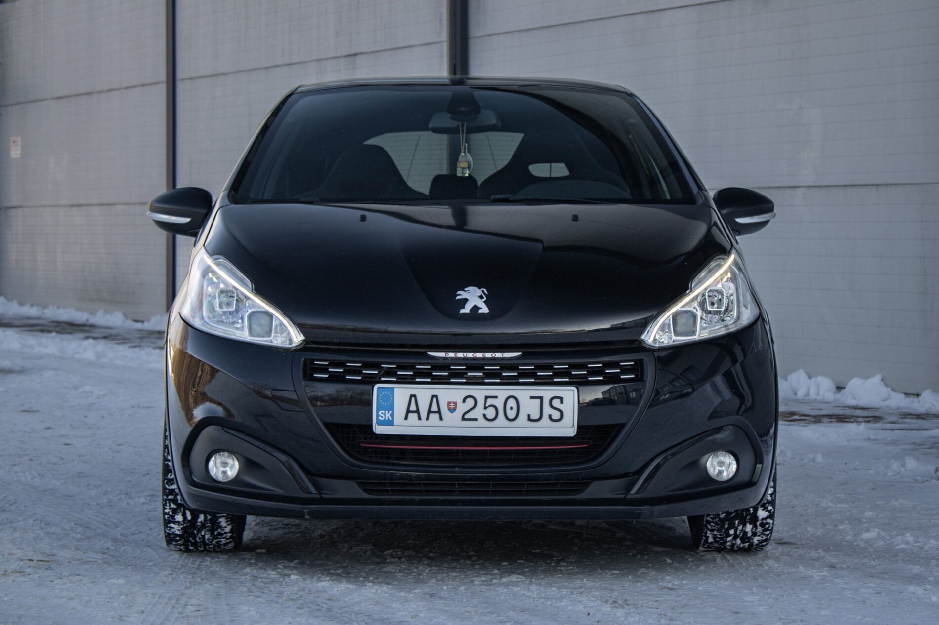 Peugeot 208 - fotka 2