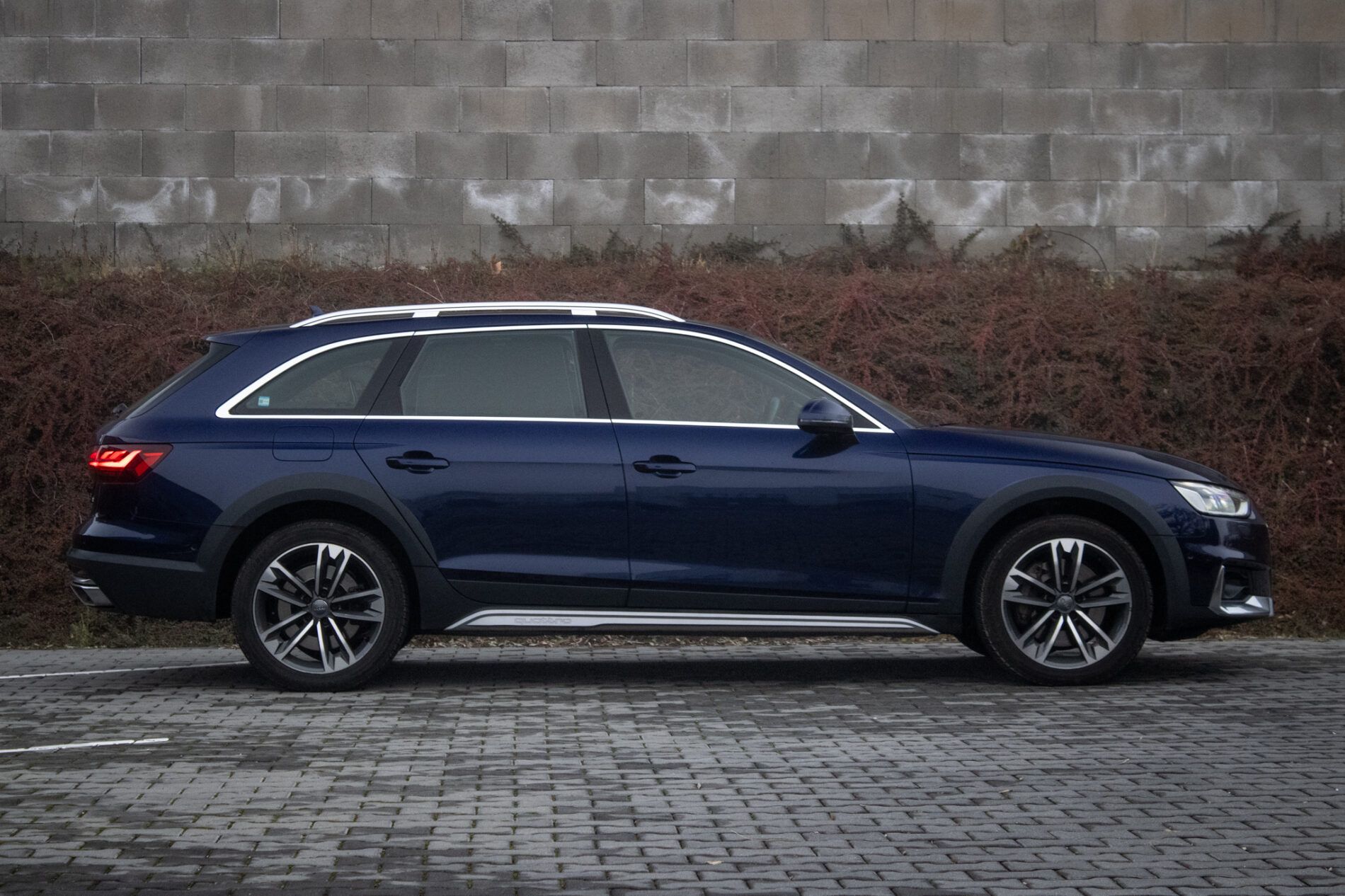 Audi A4 allroad - fotka 4