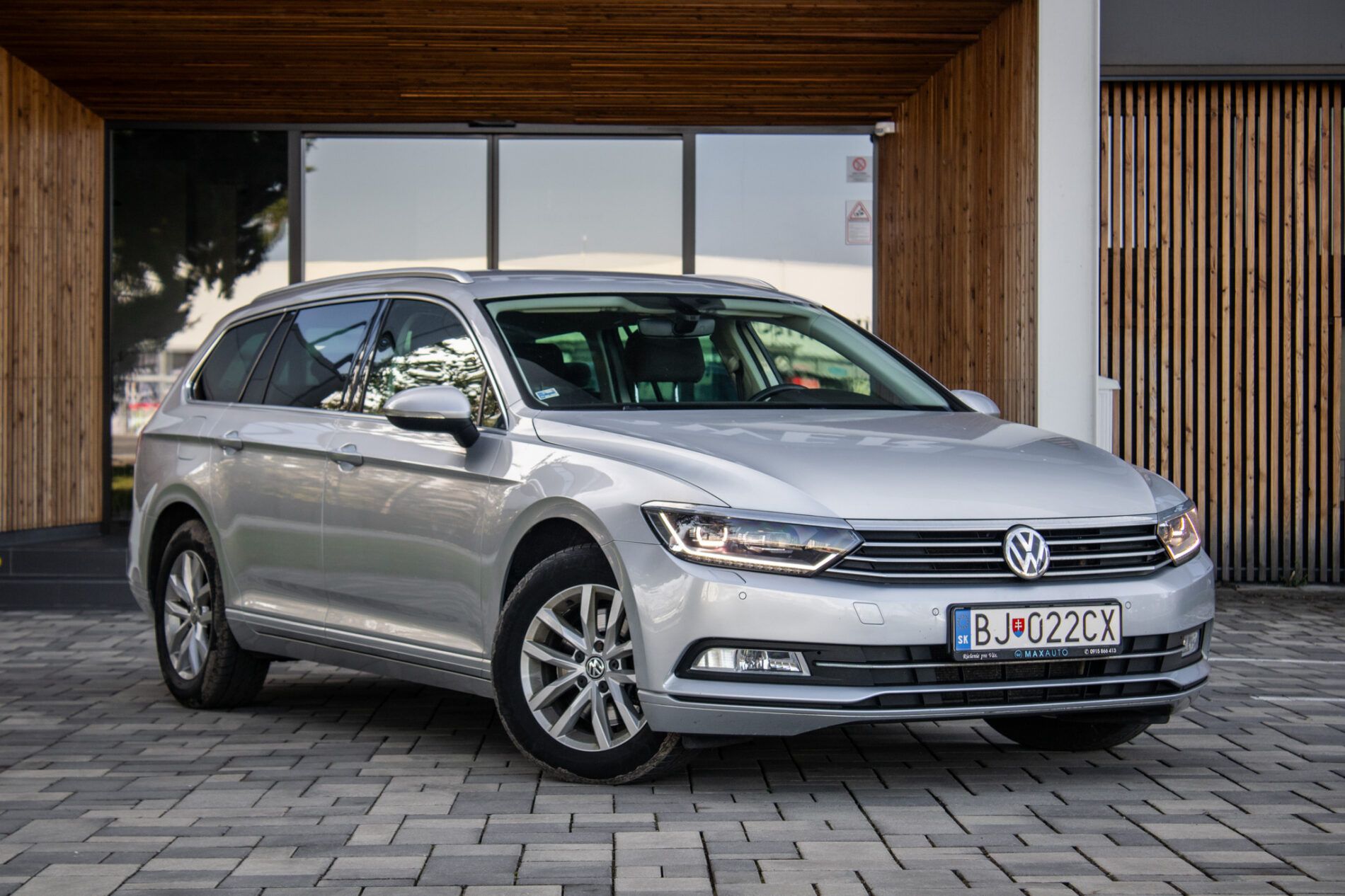 Volkswagen Passat Variant - fotka 3