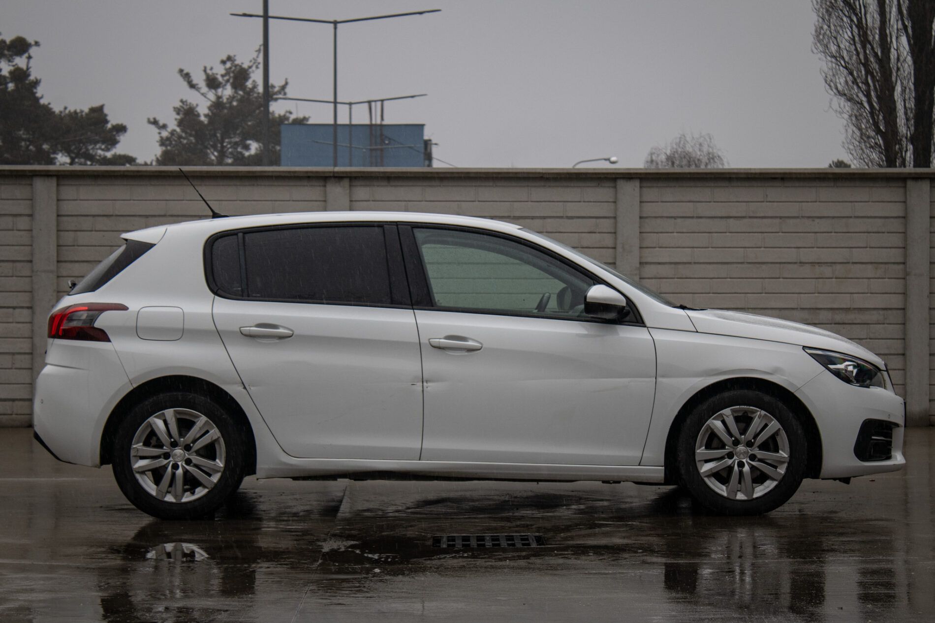 Peugeot 308 - fotka 4