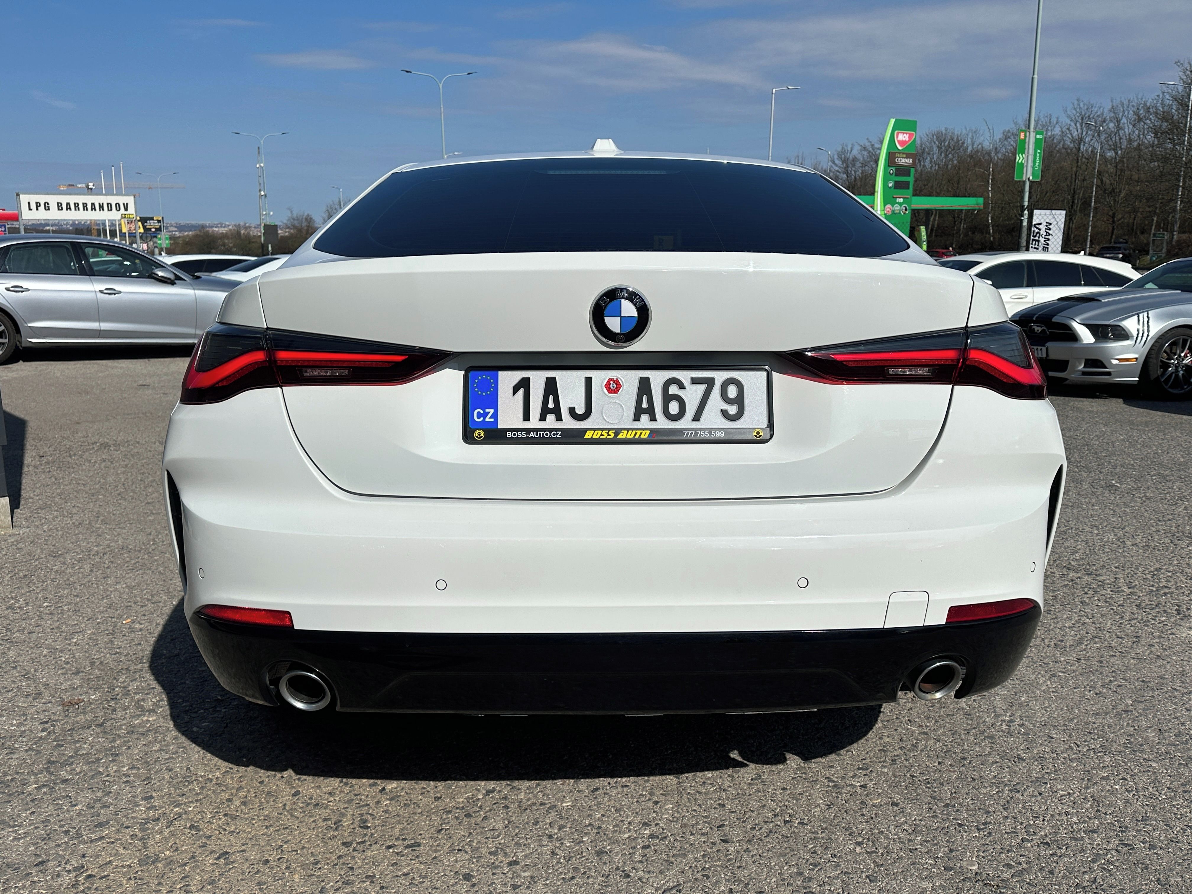 BMW Řada 4, BMW 420 2023 - fotka 5