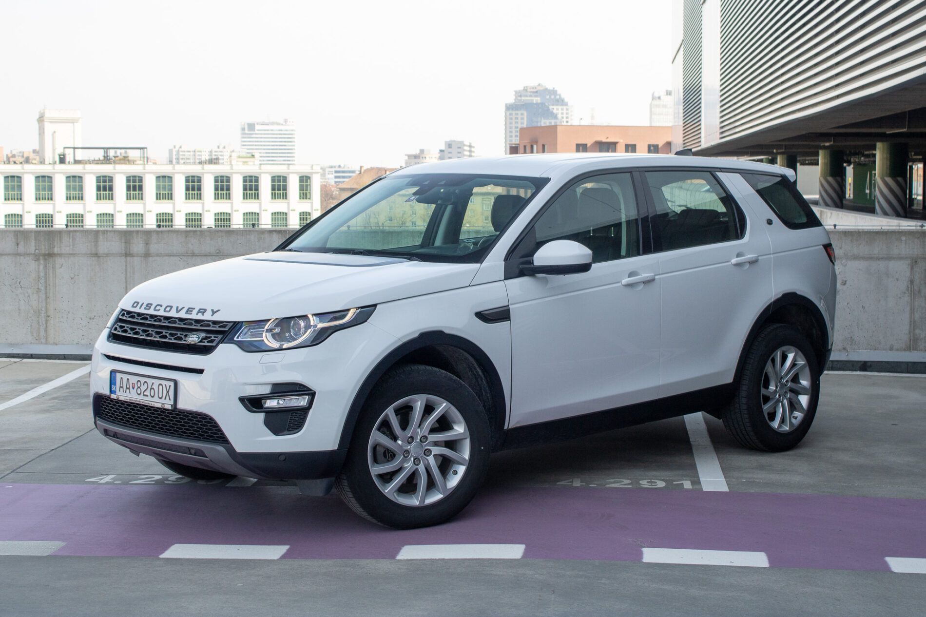 Land Rover Discovery Sport - fotka 2