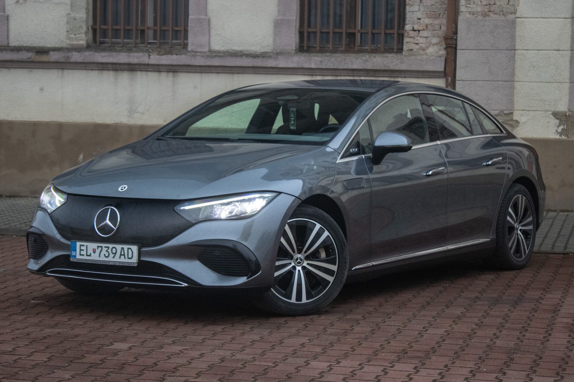 Mercedes-Benz EQE