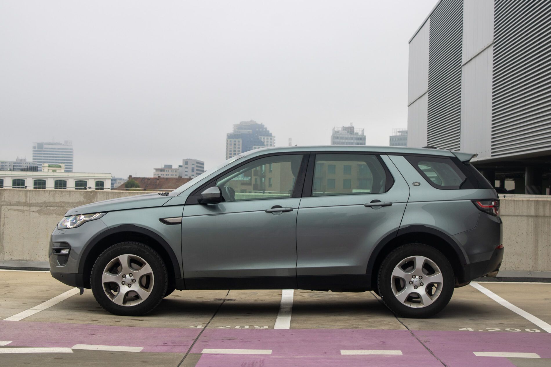 Land Rover Discovery Sport - fotka 2