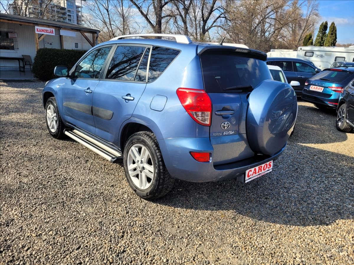 Toyota Rav4, 2,2 D4-D,4x4,klima,alu, - fotka 5