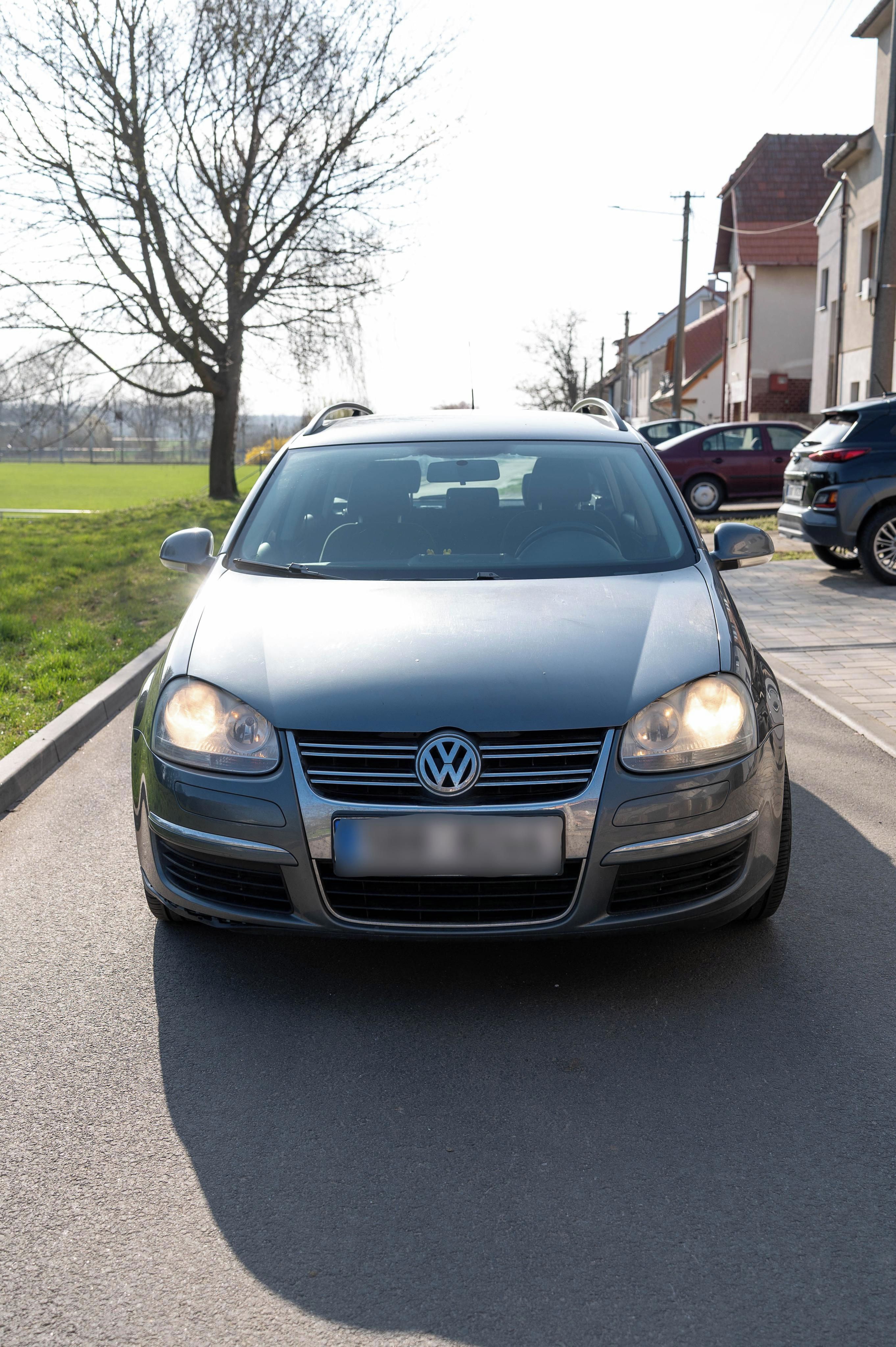 Volkswagen Golf, 1.6 MPI, 2008, tažné, NOVÁ STK - fotka 3