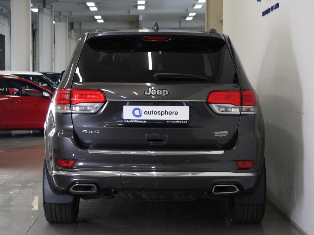 Jeep Grand Cherokee, 3,0 V6 CRD 184kW Summit 62tkm! - fotka 4
