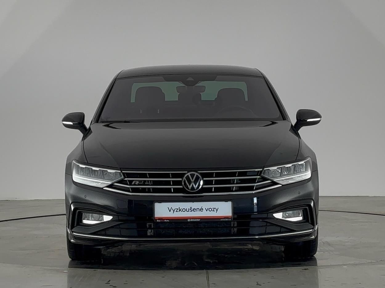 Volkswagen Passat, 2.0 TDI / 110 kW R-LINE DSG - fotka 4