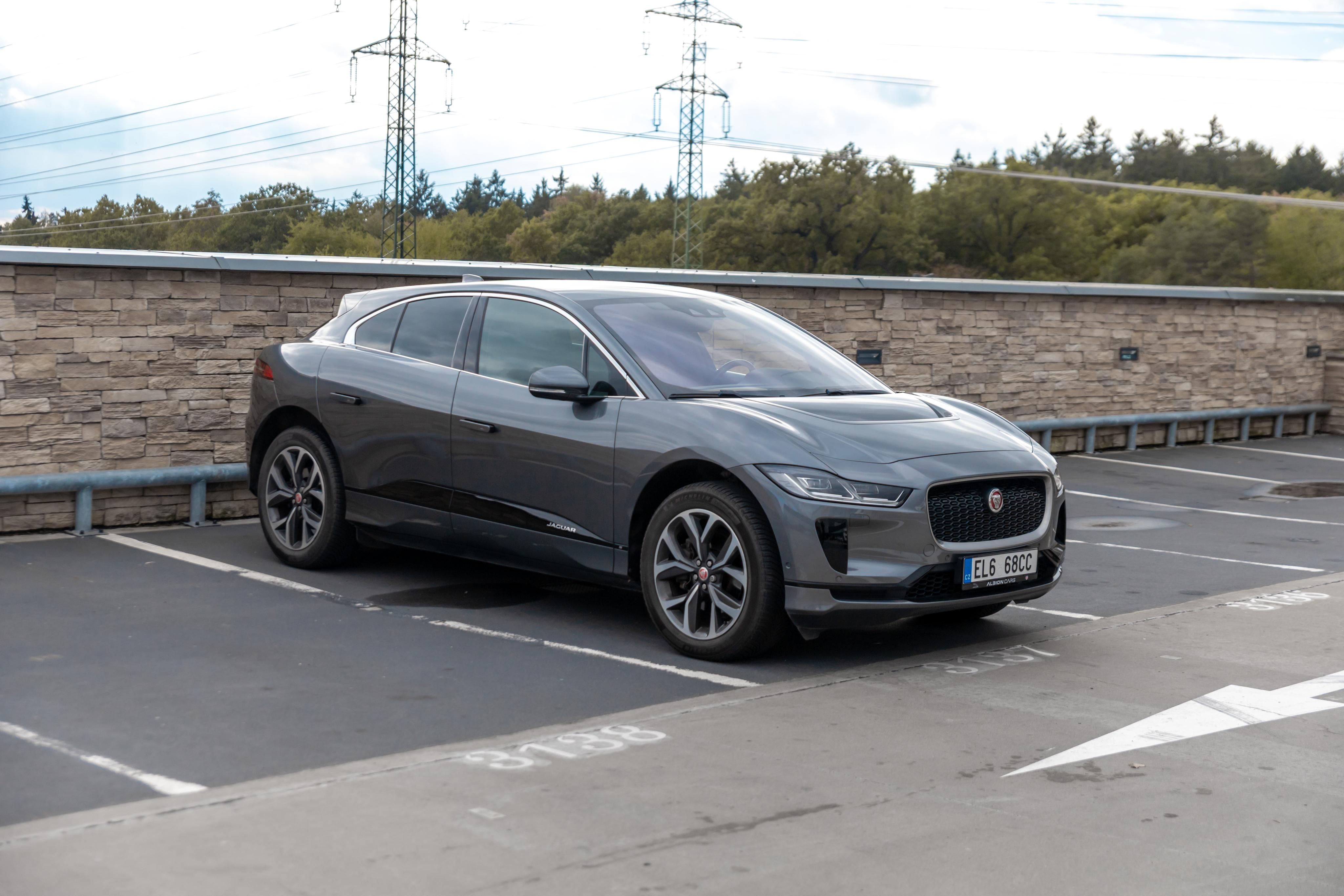 Jaguar I-Pace, Jaguar I-PACE