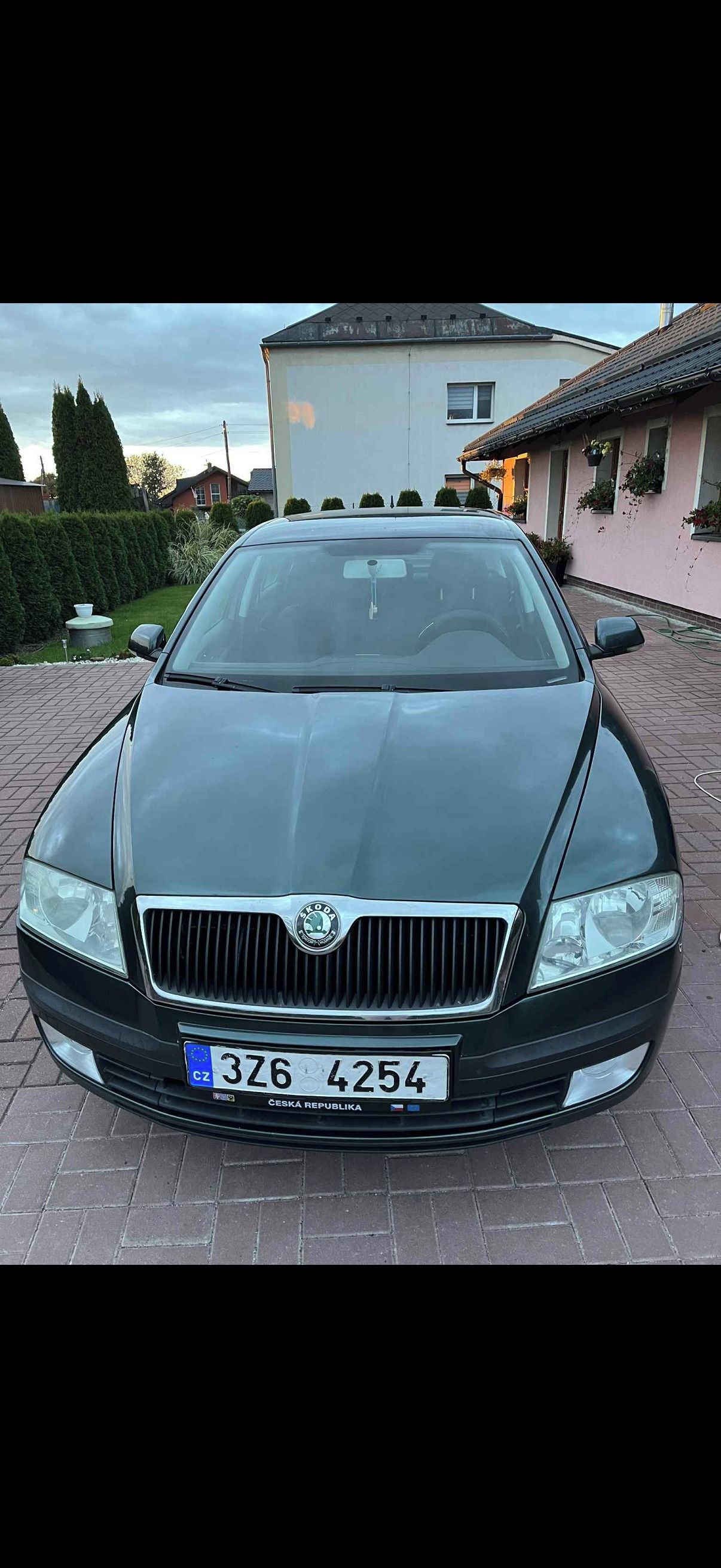 Škoda Octavia, 1.6 FSI - Servisováno