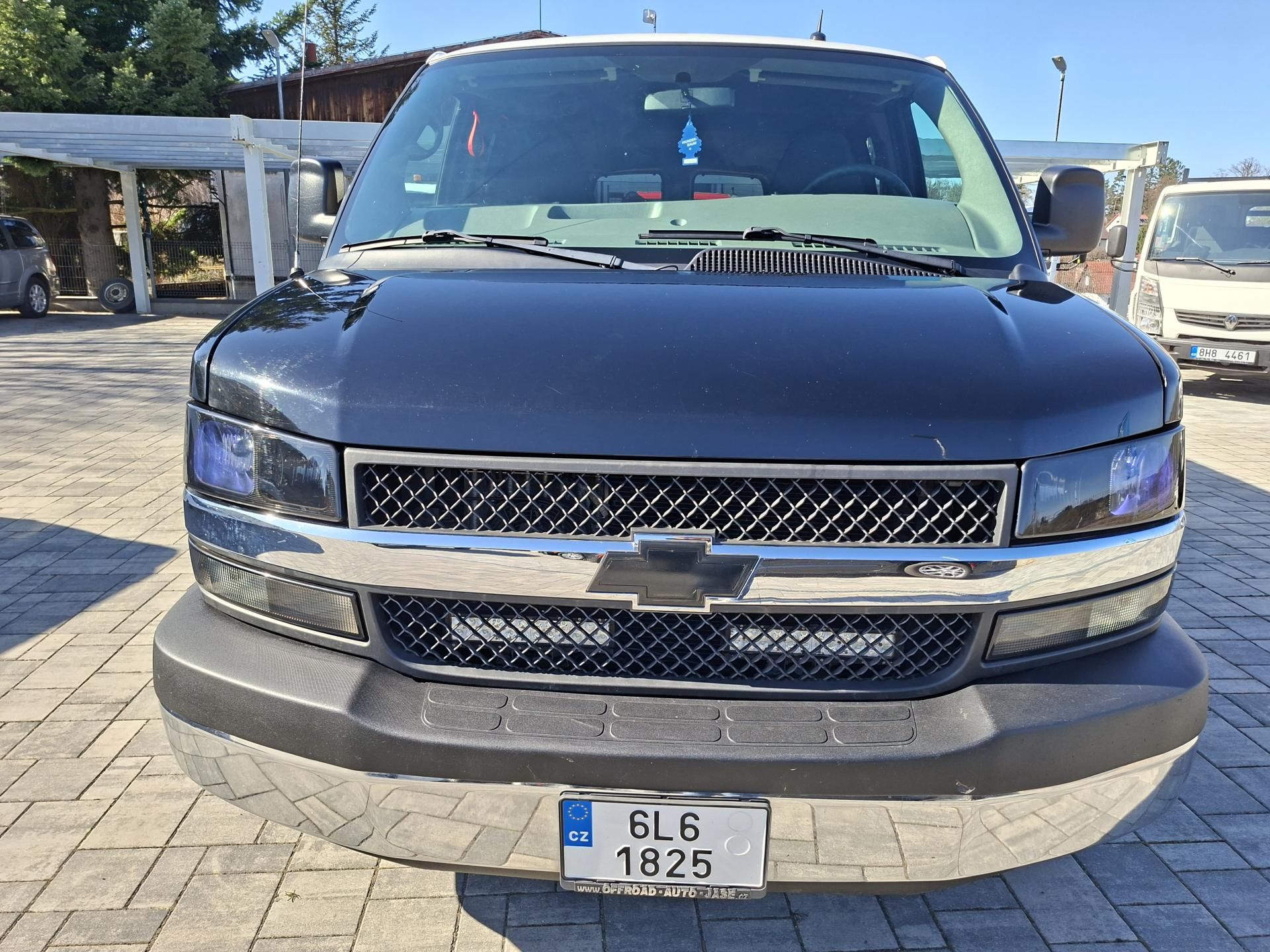 Chevrolet, Express 5,3V8 VOR 4x4,redukce, - fotka 3