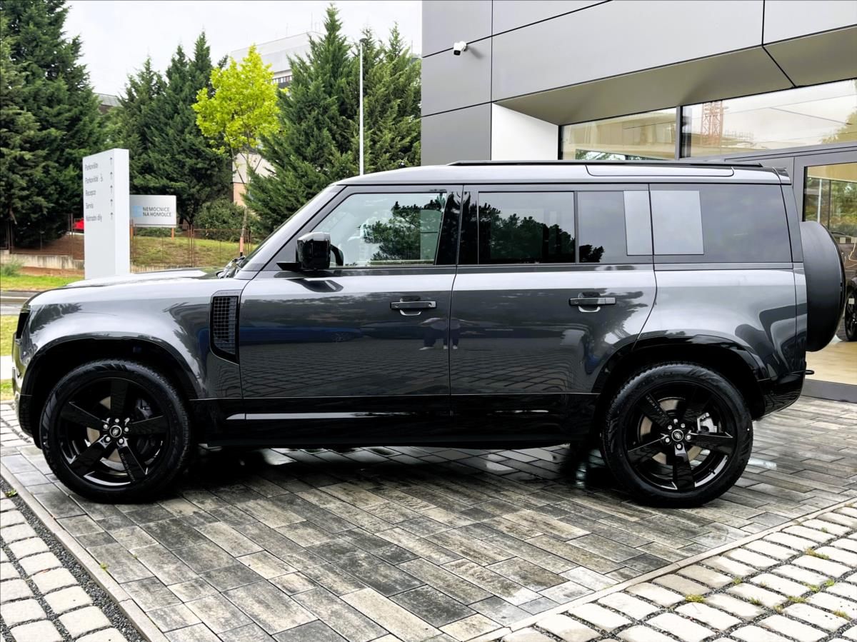 Land Rover Defender, 110 D250 X-DYNAMIC SE - fotka 2