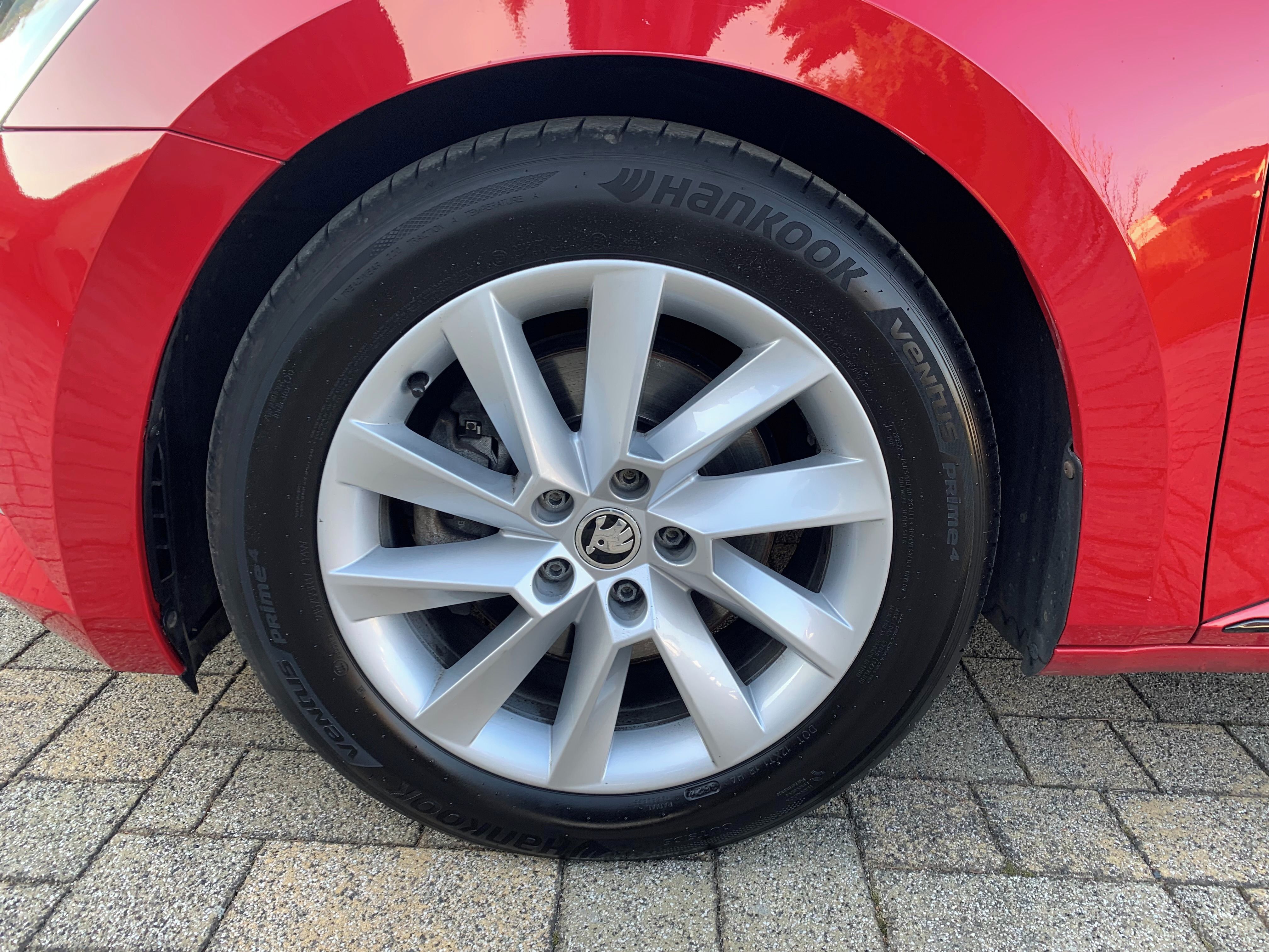 Škoda Superb, 2,0 TDI SPORT - fotka 6
