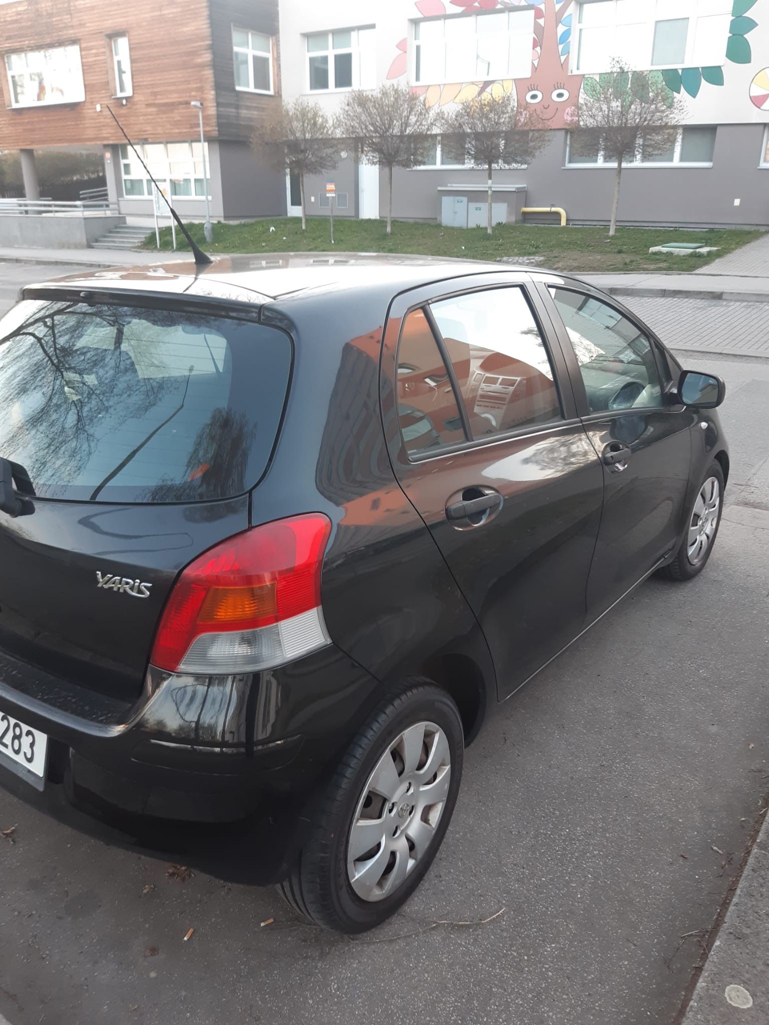 Toyota Yaris, 1,33-DUAL, 6-St, Stop-Start, - fotka 3