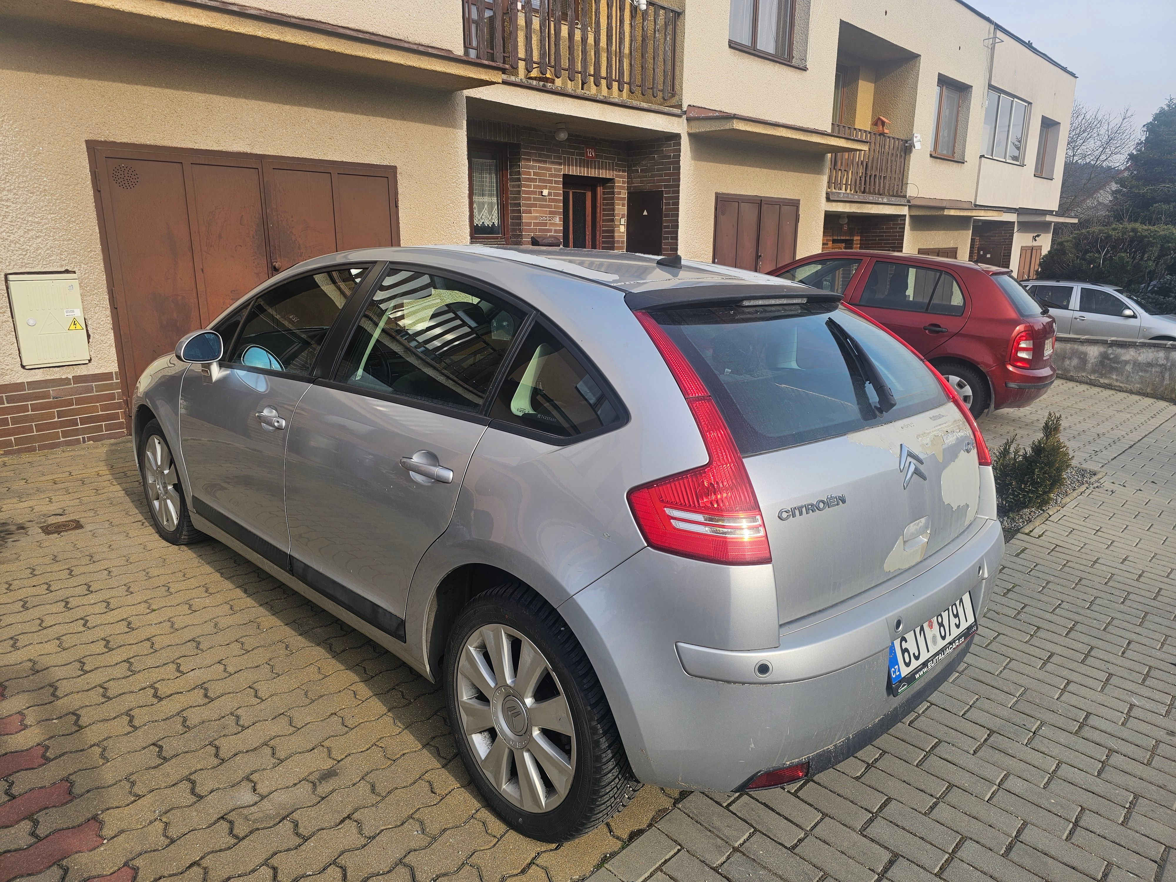 Citroën C4, benzín, automat - fotka 3