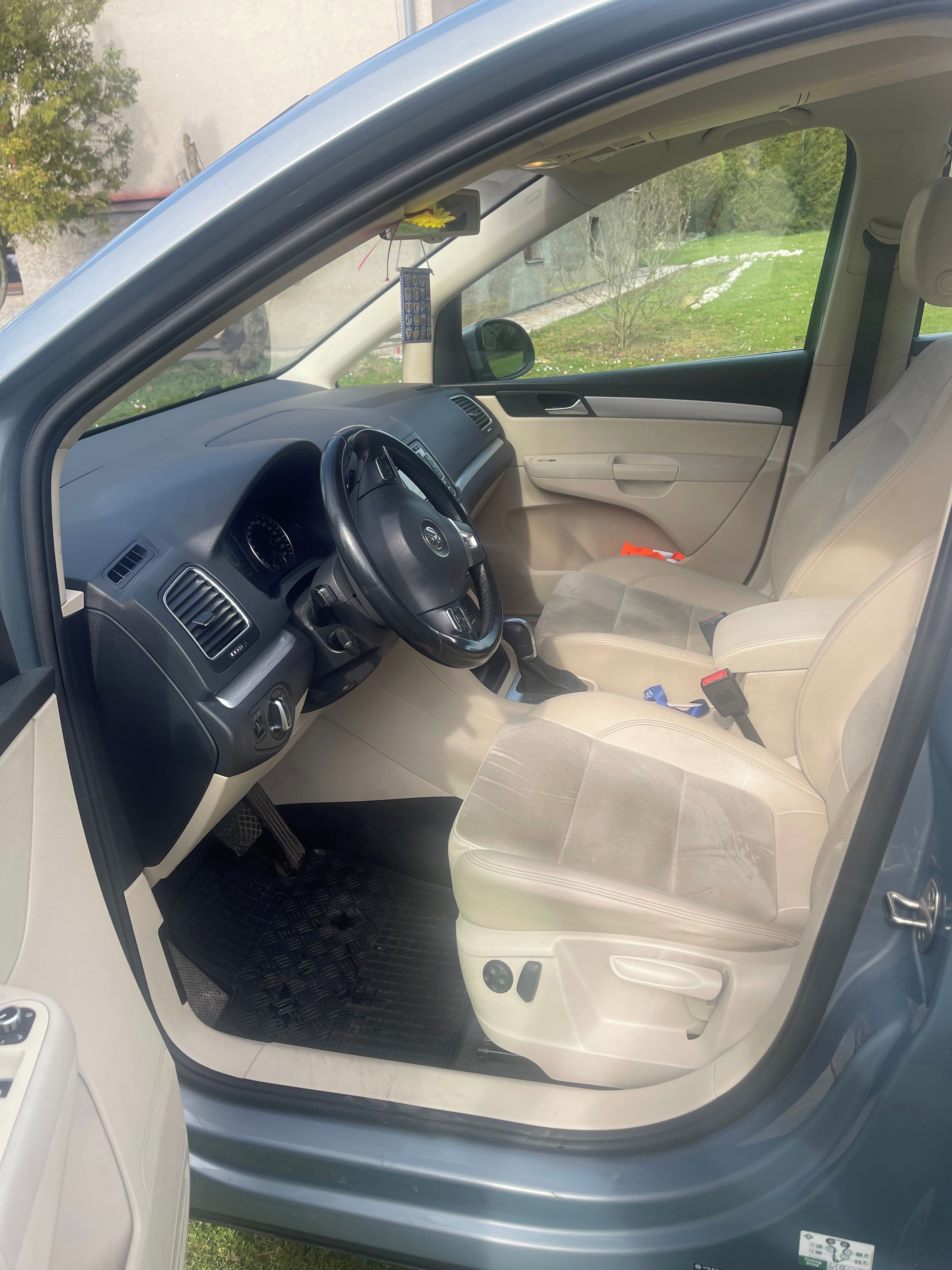 Volkswagen Sharan, 130kw, DSG, STK do 07/2027 - fotka 6