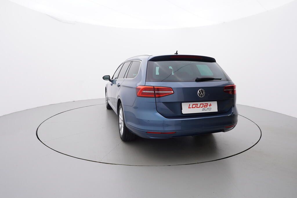 Volkswagen Passat Variant, Business 1.6 TDI 88 kW - fotka 4