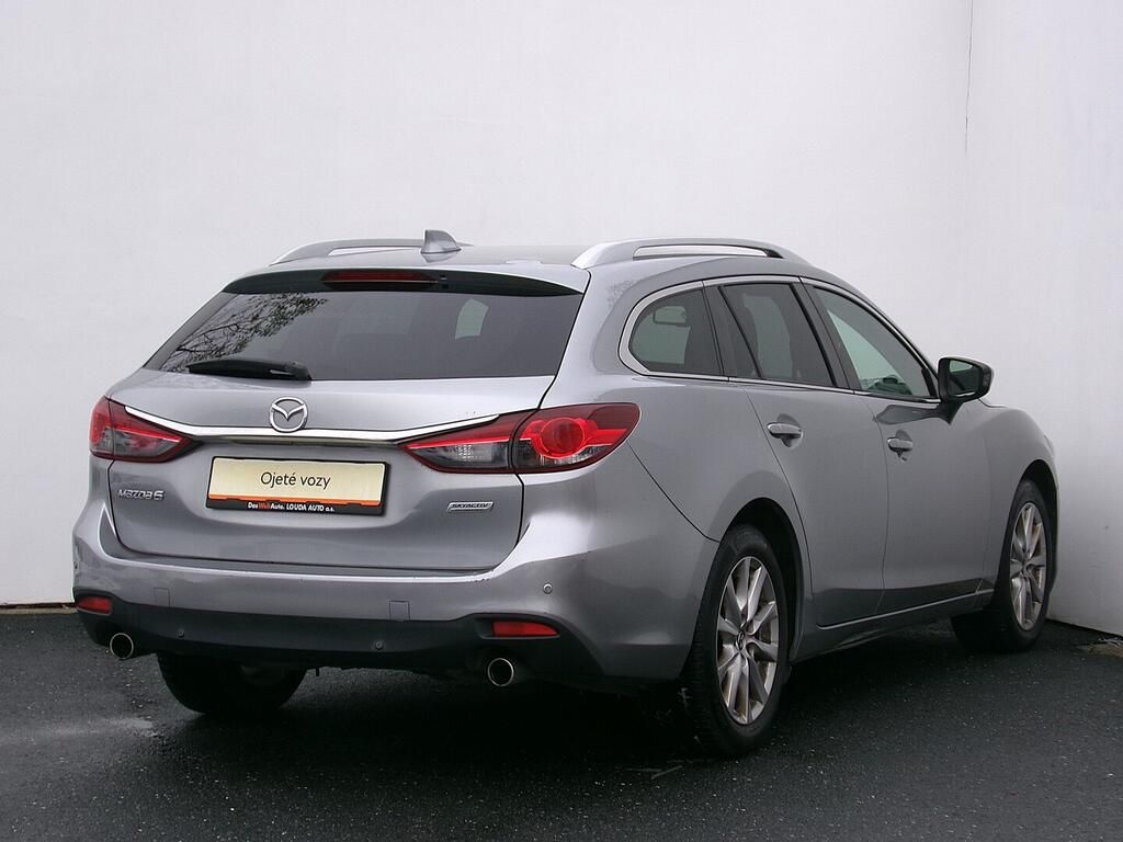 Mazda 6, Attraction 2.2 SHY 110 kW - fotka 2