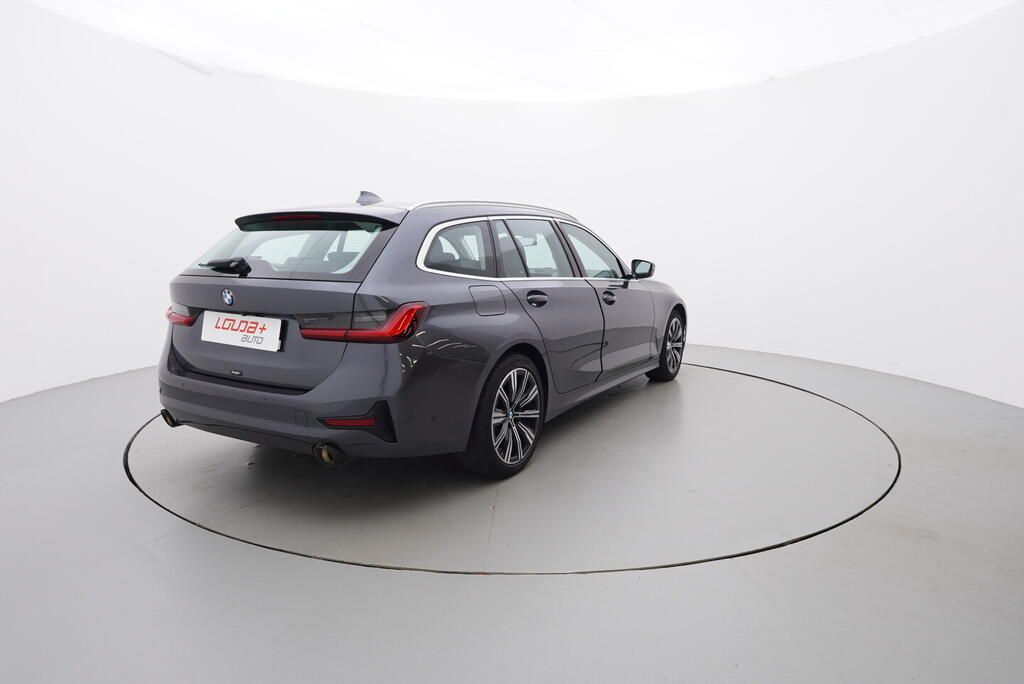 BMW Řada 3, 2.0 190 kW - fotka 5