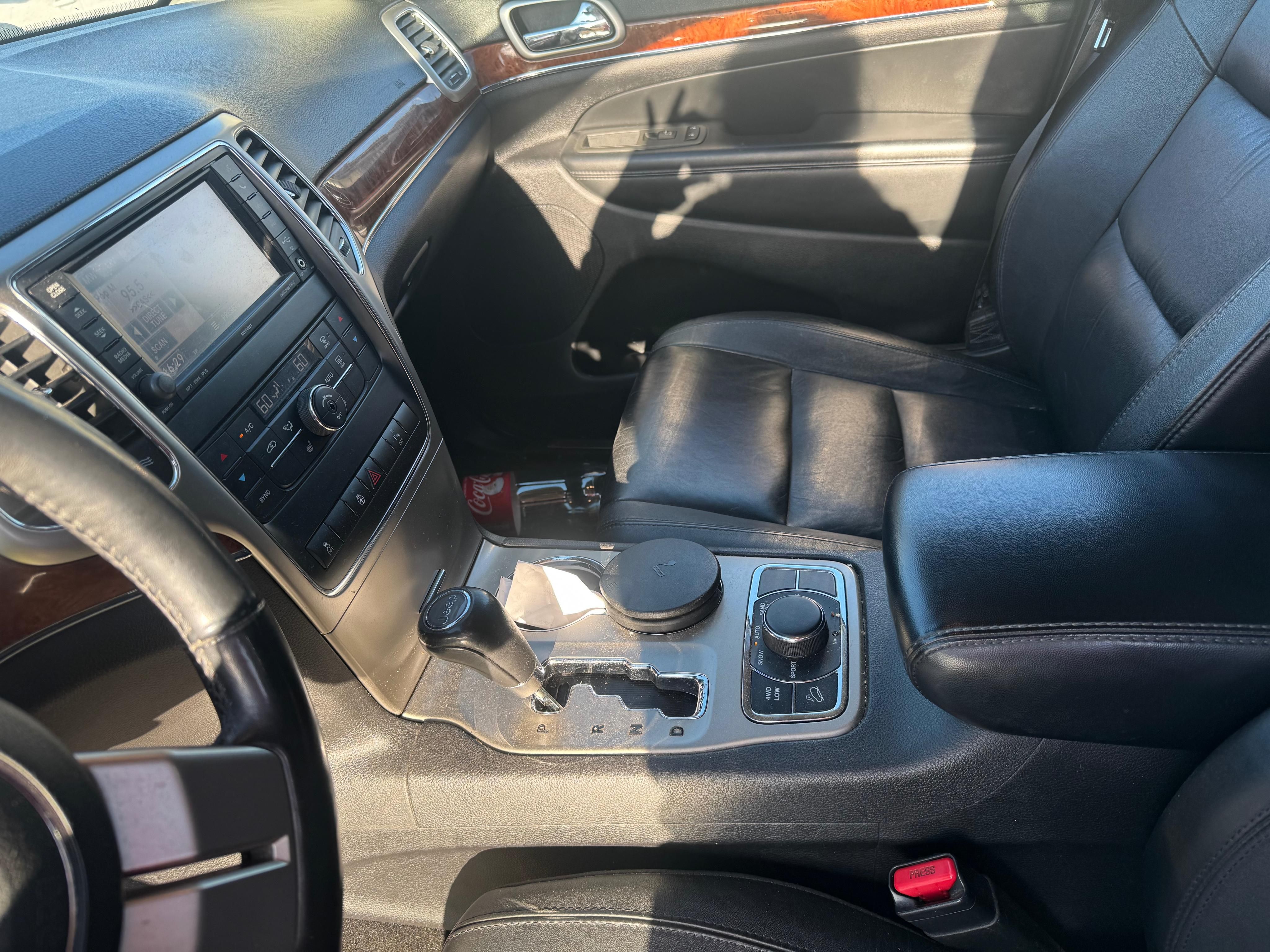 Jeep Grand Cherokee, Jeep  3.0 KŮŽE AUTOMAT4x4 - fotka 4