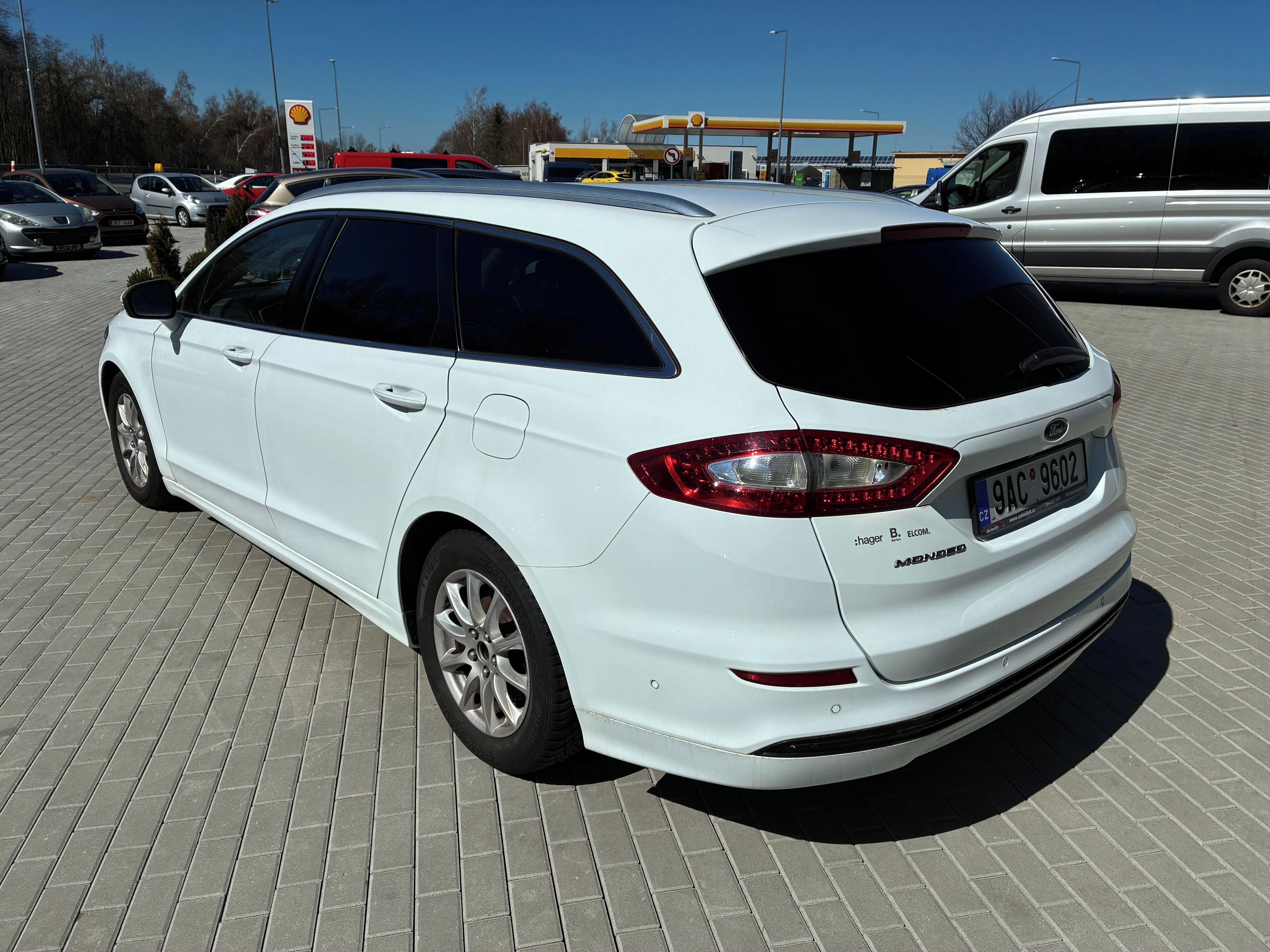 Ford Mondeo, Titanium 2,0 TDCi 110 kW - fotka 4