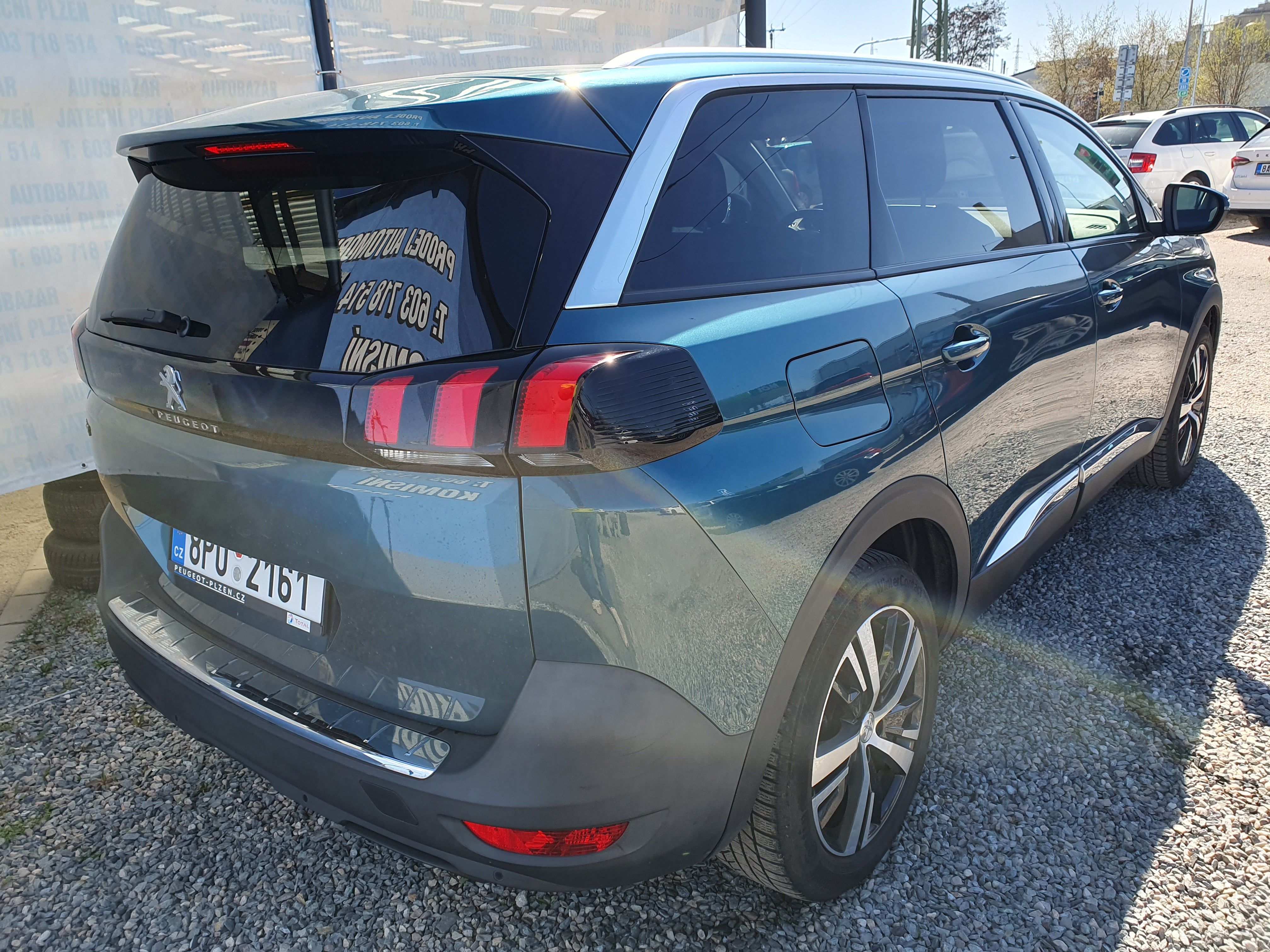Peugeot 5008, 1.2 PT 96 KW 7 MÍST DPH - fotka 3