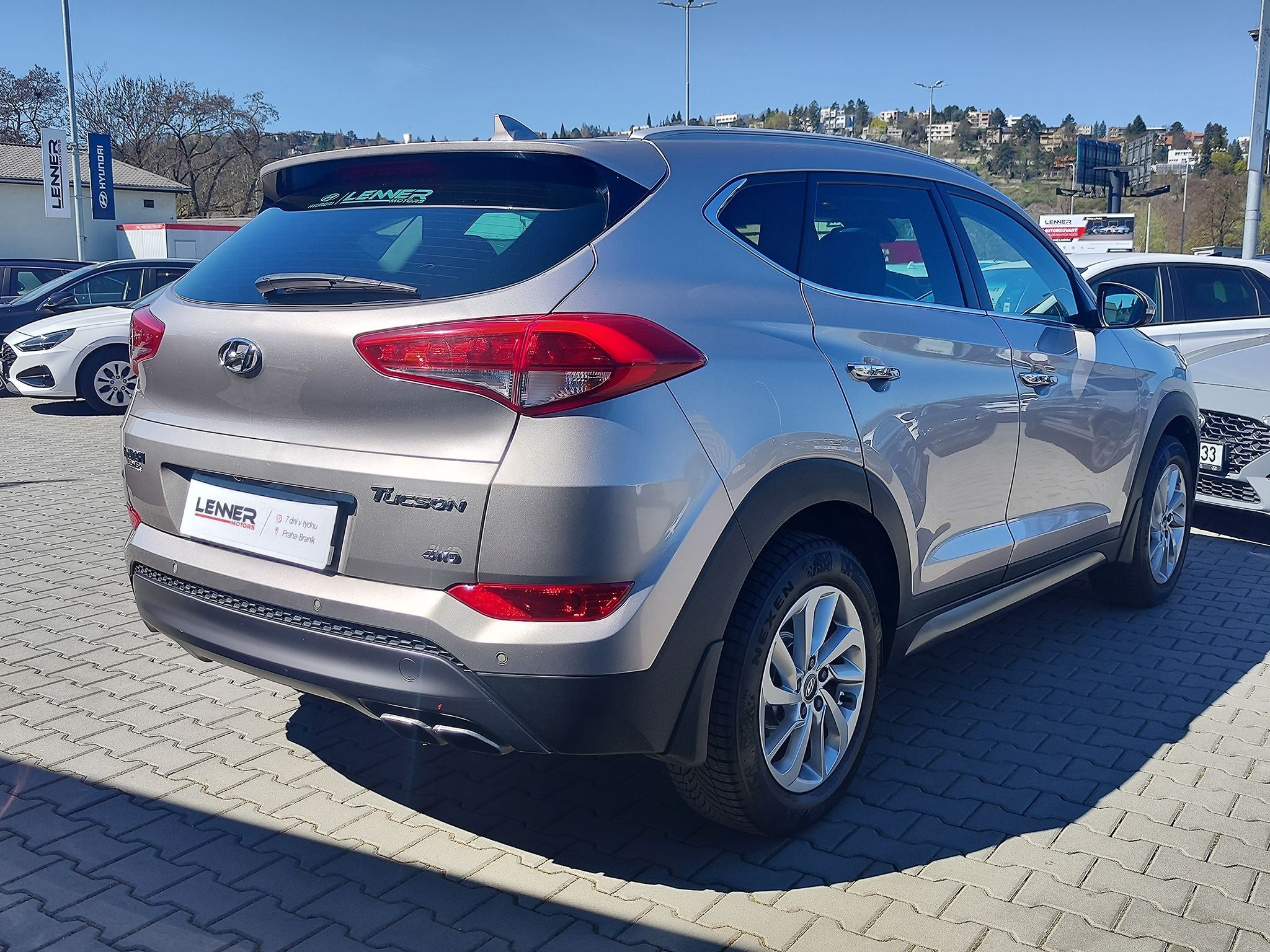 Hyundai Tucson, 2.0 CRDi/100kW Style 4x4 - fotka 5