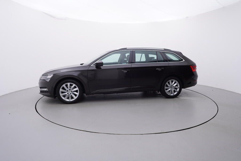 Škoda Superb, Style 2.0 TDI 110 kW - fotka 2