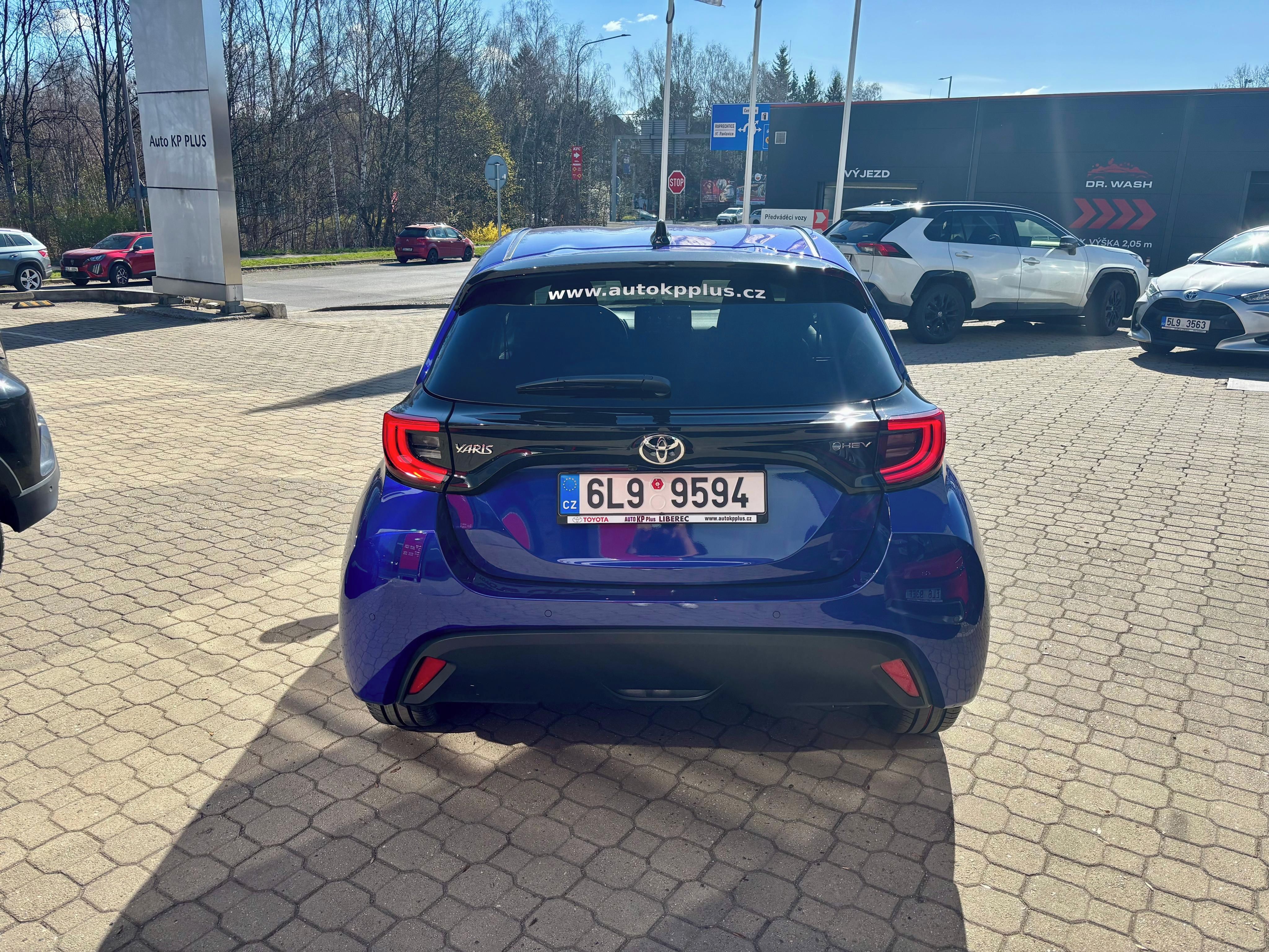 Toyota Yaris, 1,5 HEV 116k Style - fotka 5