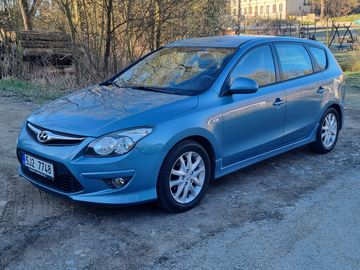 1.6crdi 66kw nová STK 03/28
