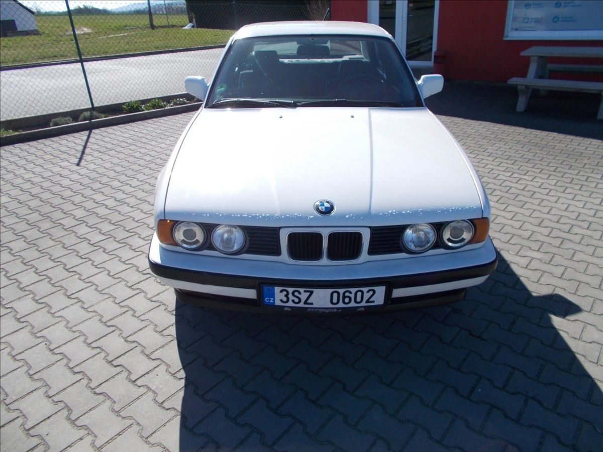 BMW Řada 5, 2,0 i 161020 KM EKO UHRAZEN - fotka 3