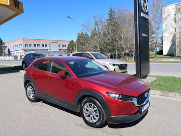 Skyactiv G122, serviska, ČR