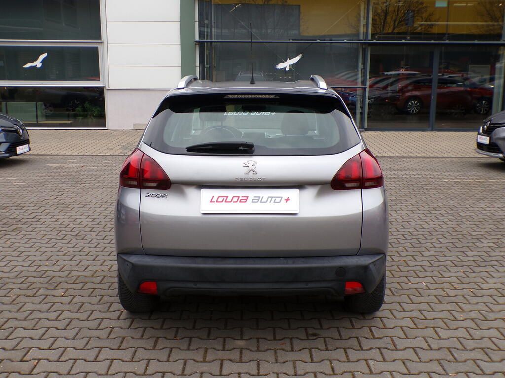 Peugeot 2008, Active 1.6 BlueHDI 88 kW - fotka 6