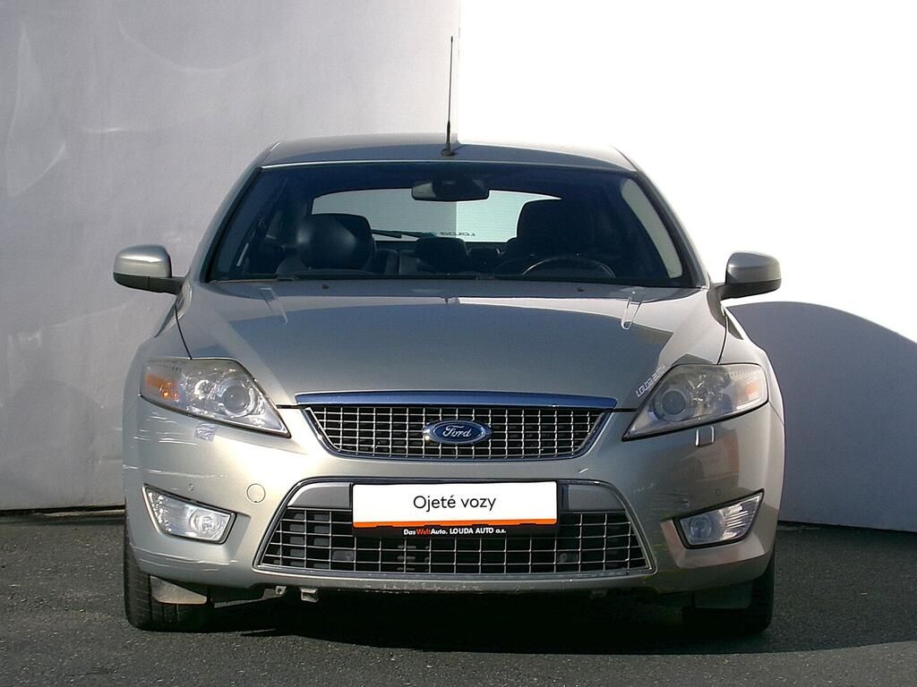 Ford Mondeo, Titanium 2.0 TDCi 103 kW - fotka 4