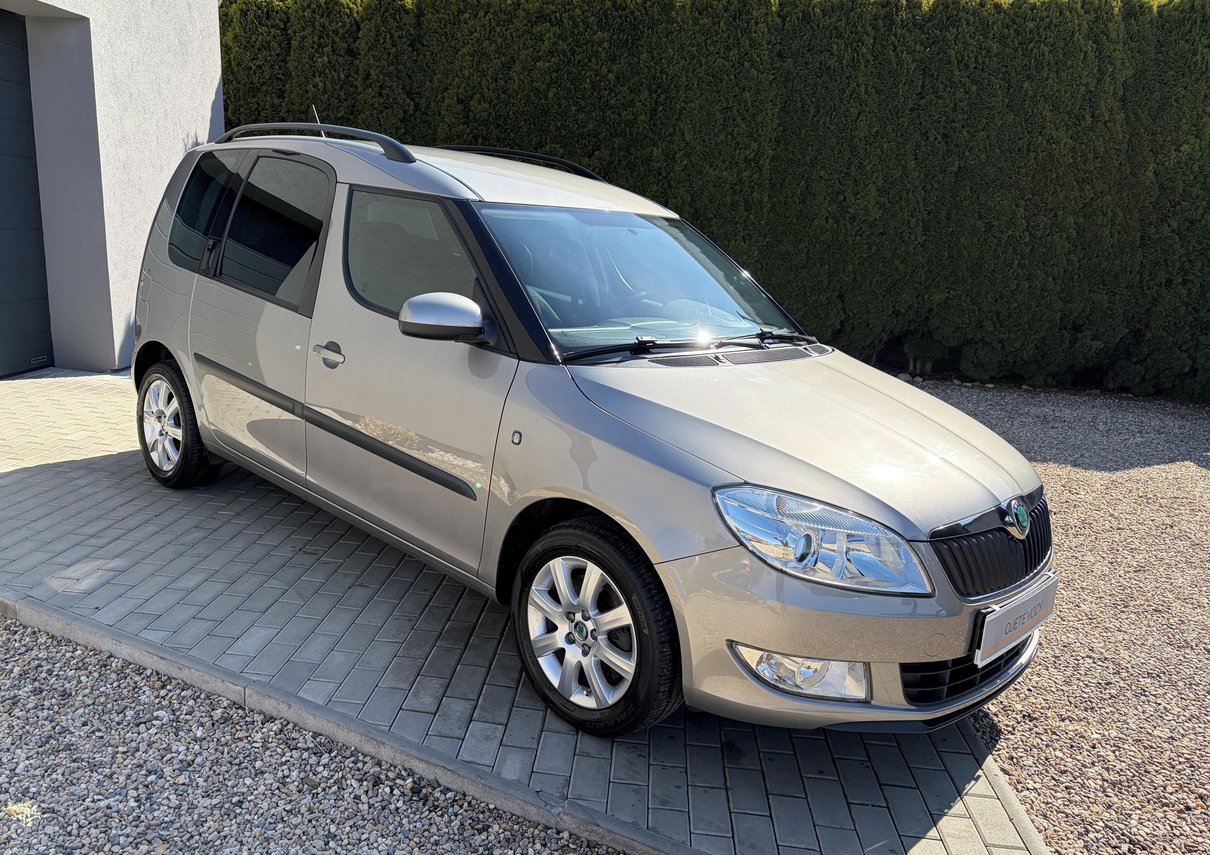 Škoda Roomster, 1.2 TSI 77KW DSG, Po 1. Maj. - fotka 3