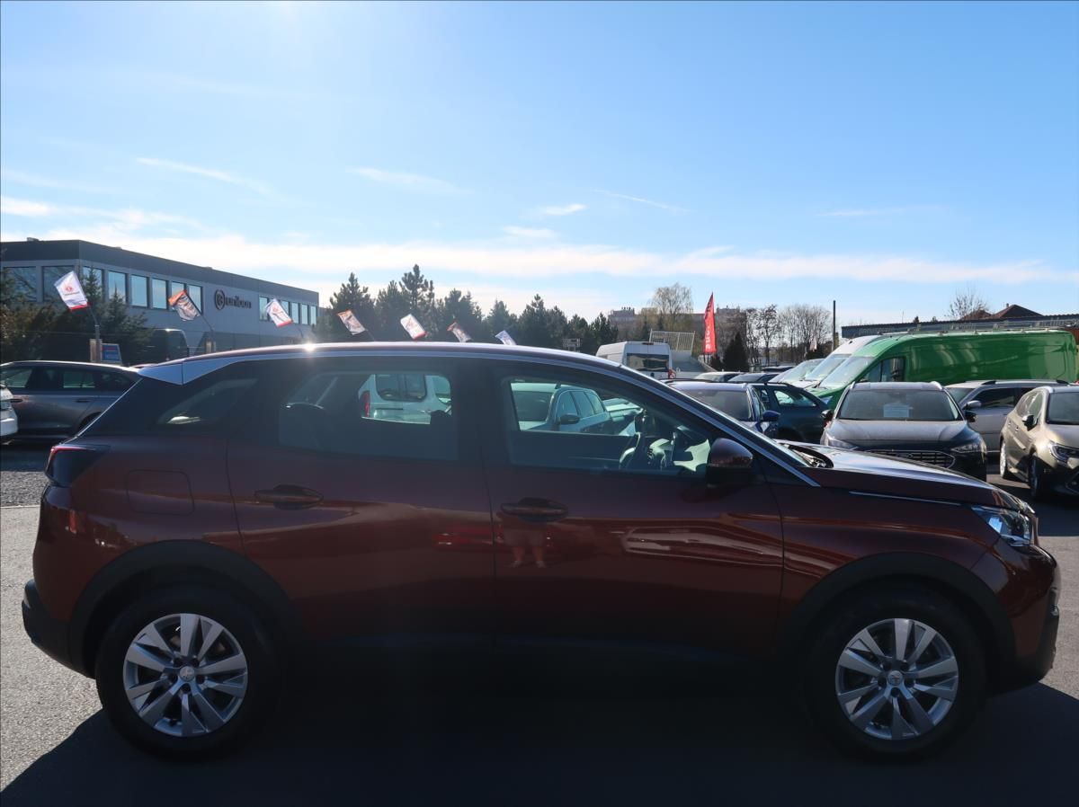 Peugeot 3008, 1,2 PT,96kW,1majČR,Serv.kn. - fotka 5