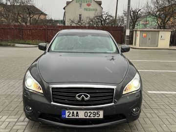 3.7 V6, klimatizovaná sedadla