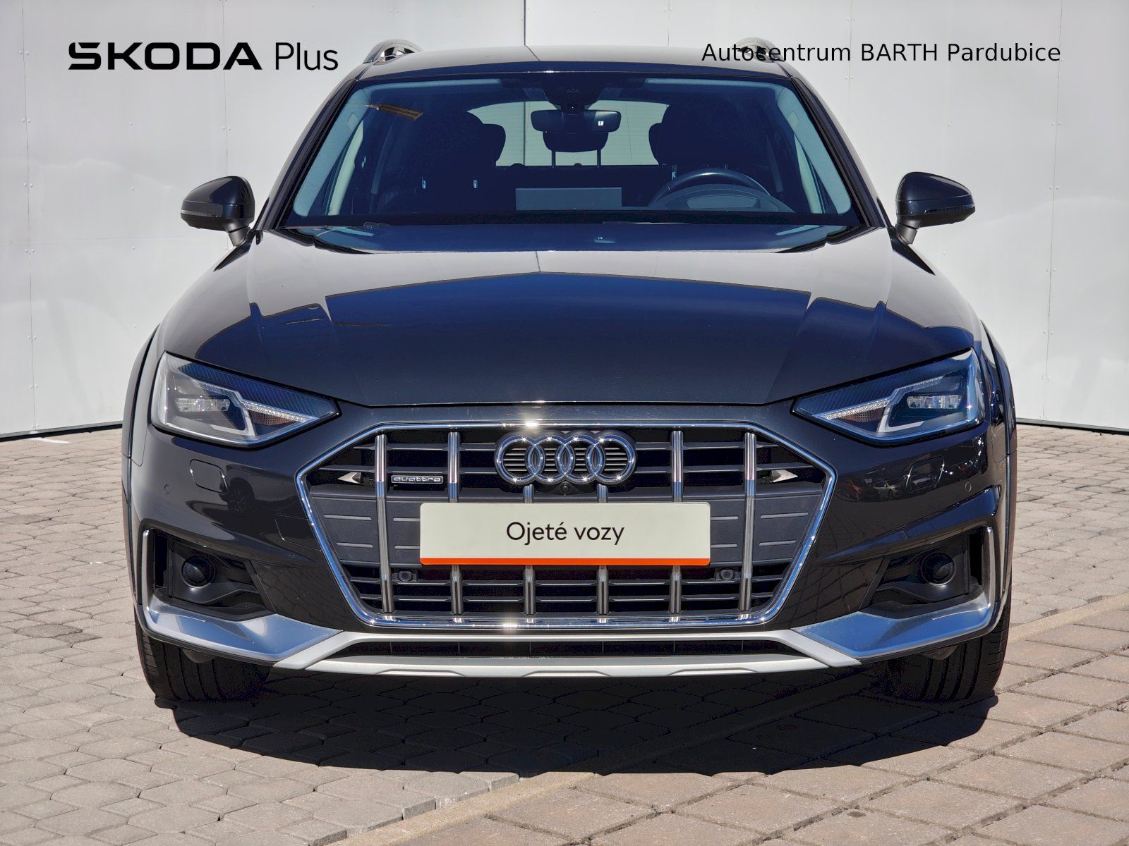 Audi A4, Allroad quattro 40 / 2,0 TDI / - fotka 4