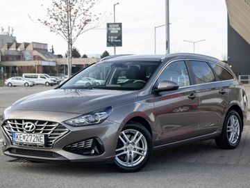 i30 CW