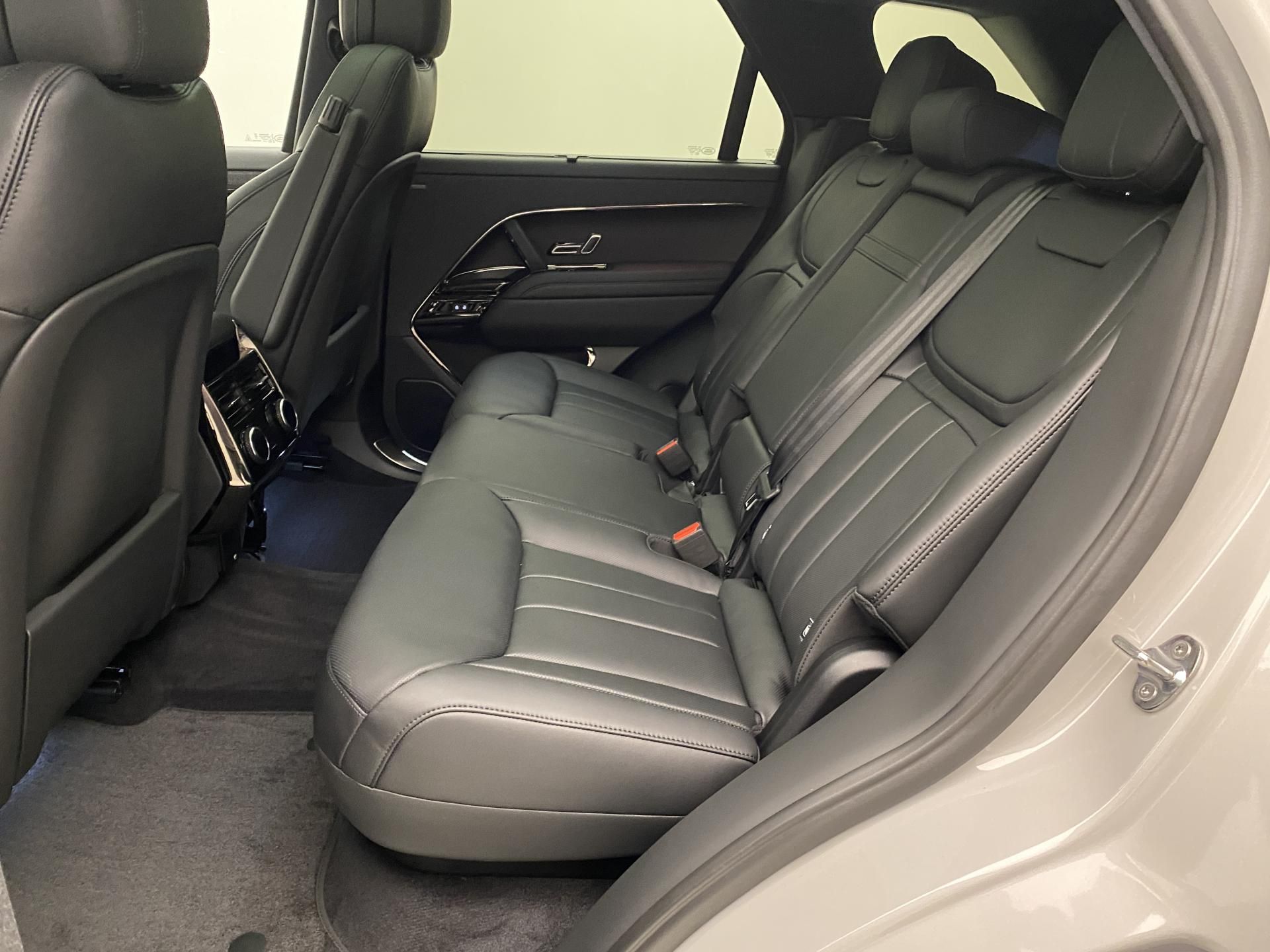 Land Rover Range Rover Sport, D300 DYNAMIC HSE AWD AUT - fotka 6