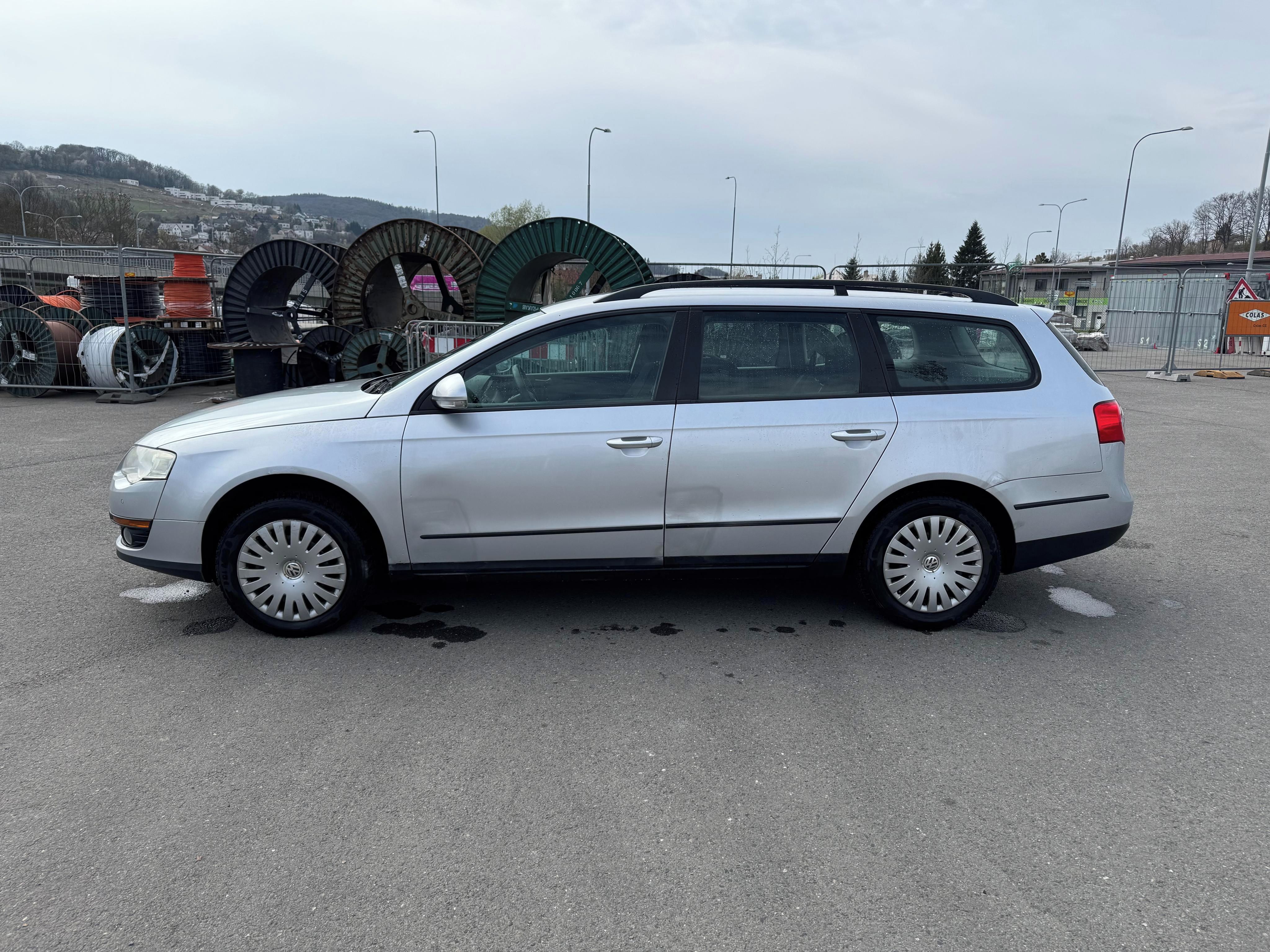 Volkswagen Passat Variant, 2.0 TDI, DSG,  ČERSTVÁ STK - fotka 3