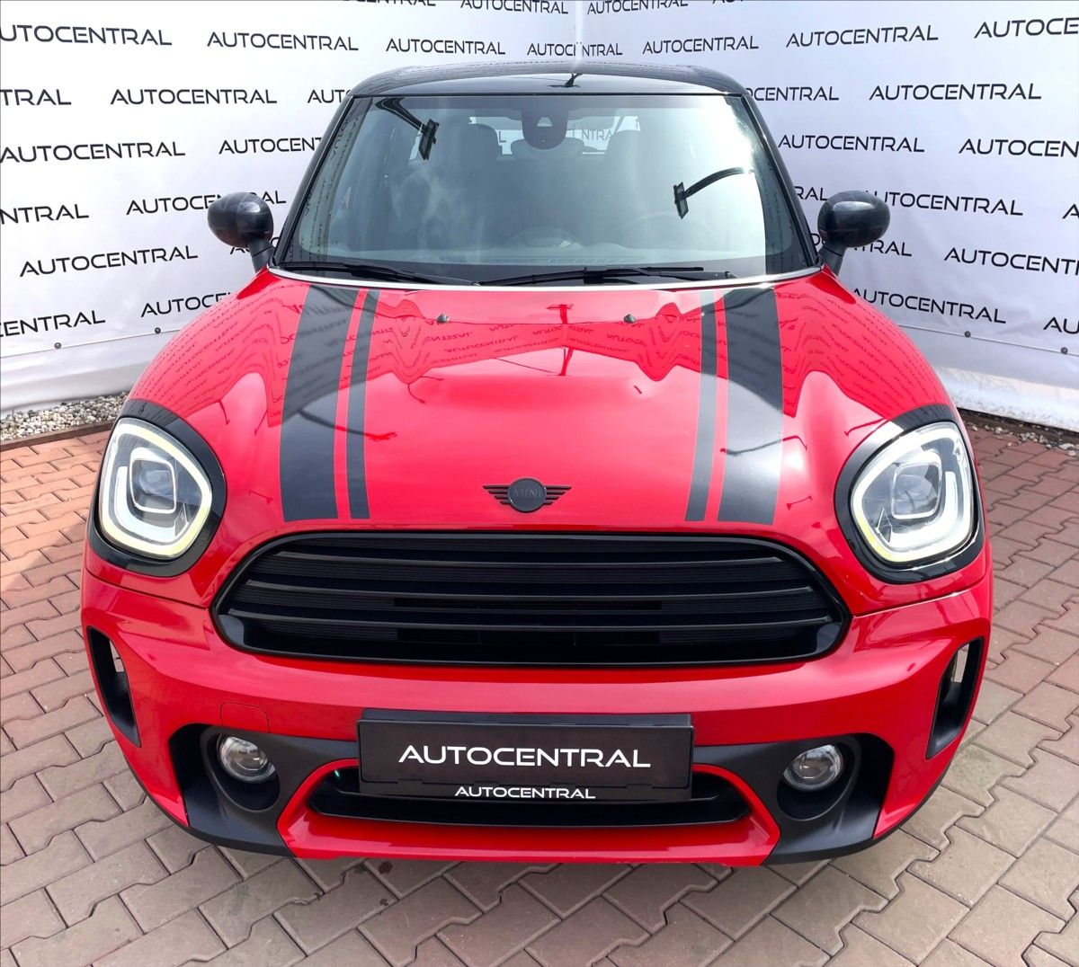 Mini Countryman, 2,0 D,Cooper,100kW,STK 3/28,se - fotka 2