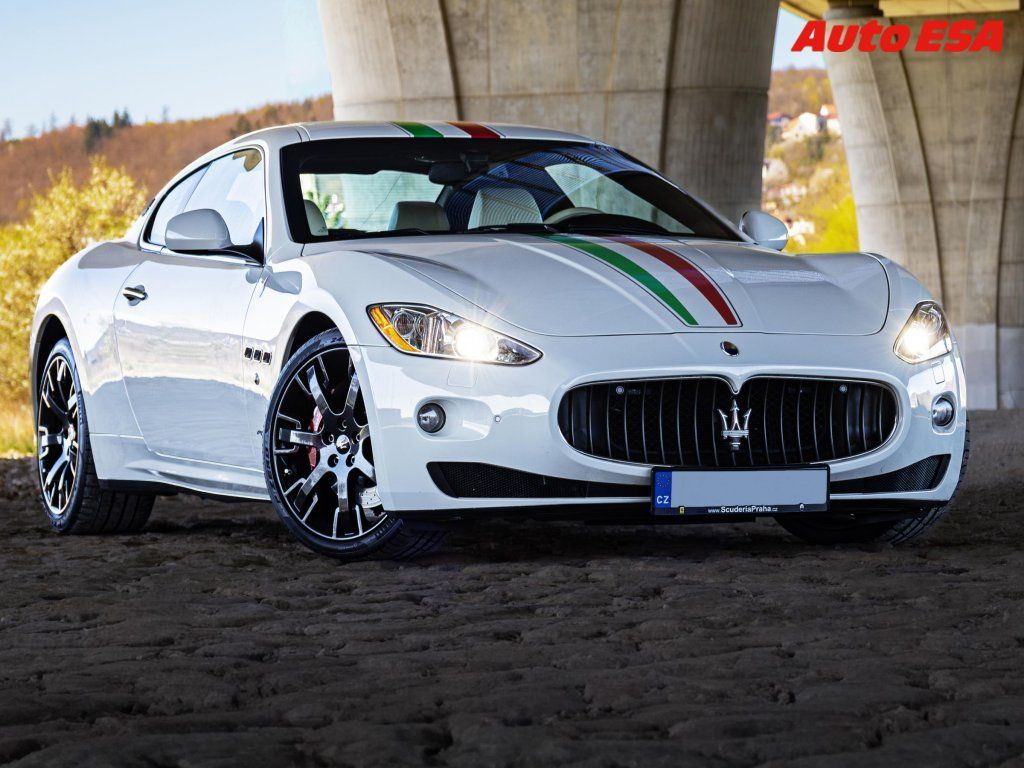 Maserati GranTurismo, 4.7 V8 S Automatic,ČR - fotka 2